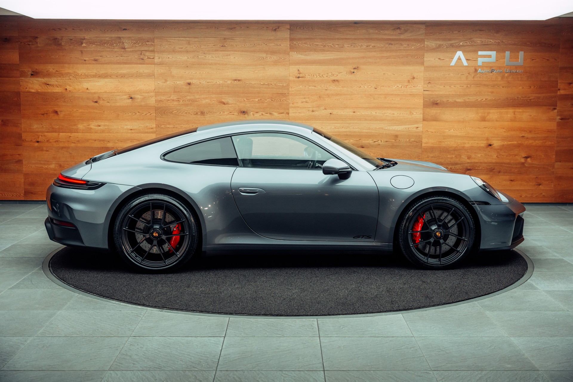 PORSCHE 911 Carrera GTS PDK-image-9