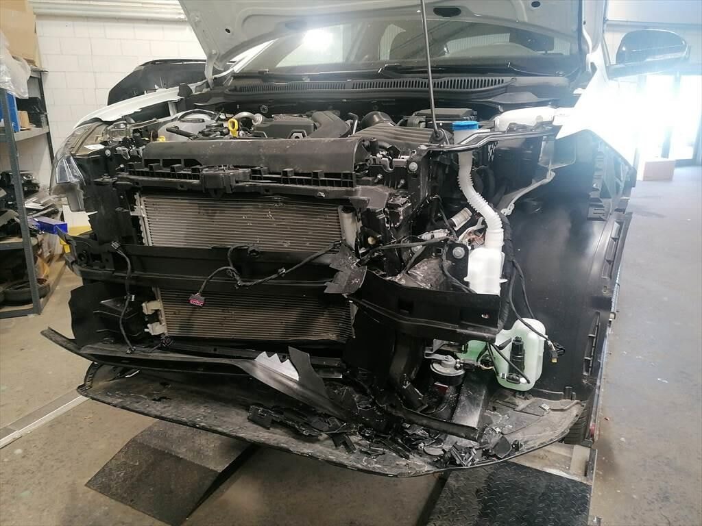 VW Taigo 1.5 TSI R-Line DSG-image-5