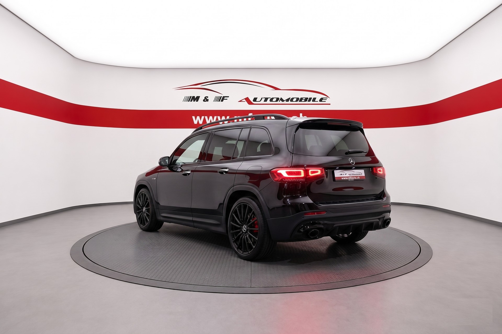 MERCEDES-BENZ GLB 35 AMG 4matic CH FAHRZEUG-image-4