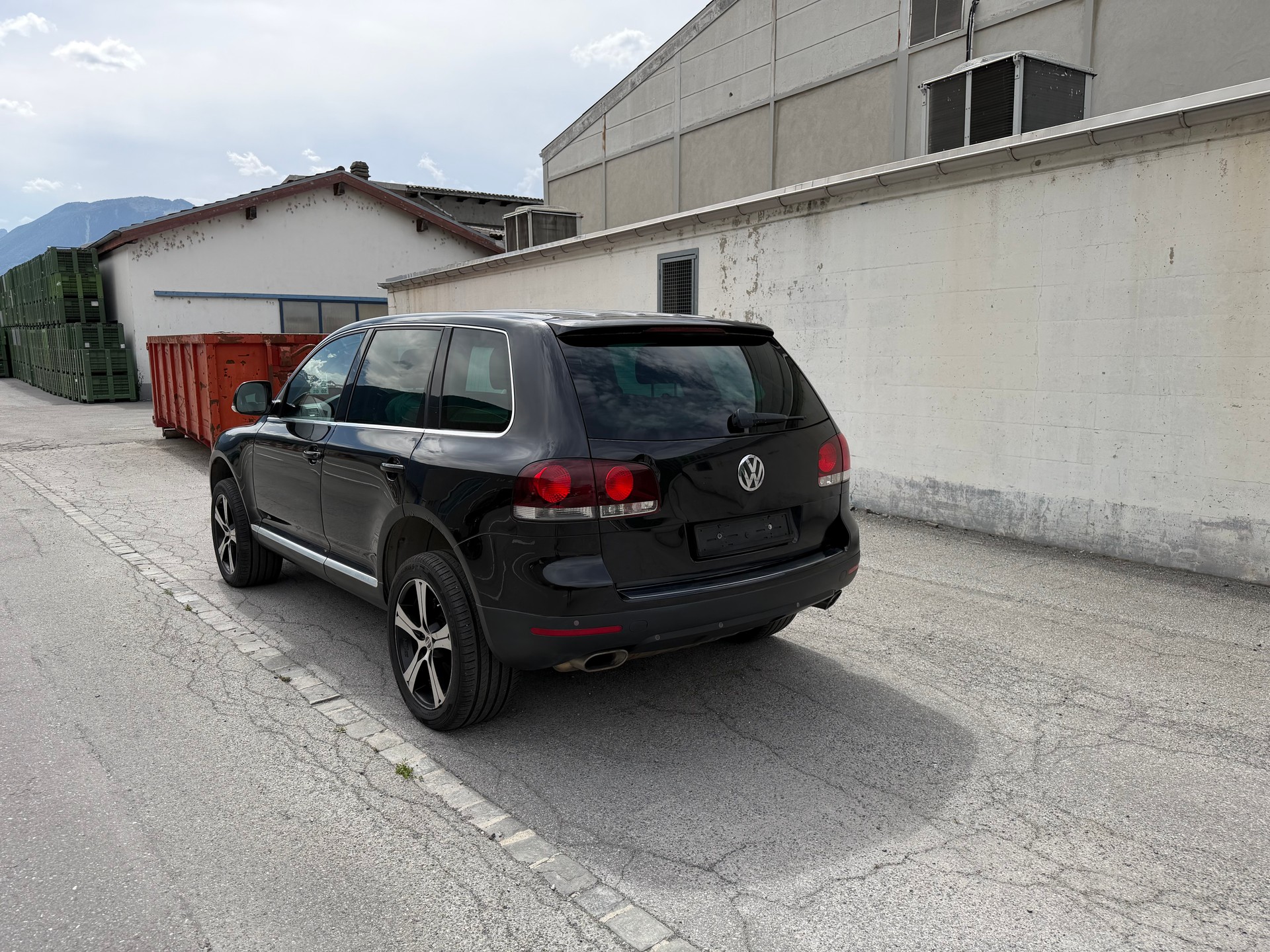 VW Touareg 3.0 TDI Mountain-image-7