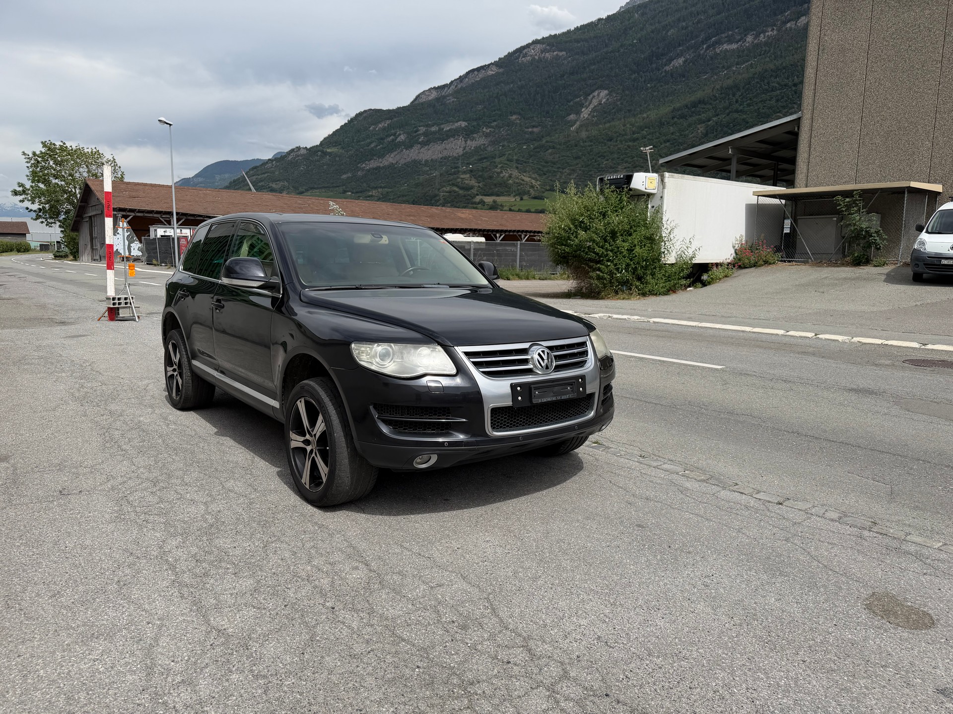 VW Touareg 3.0 TDI Mountain-image-6