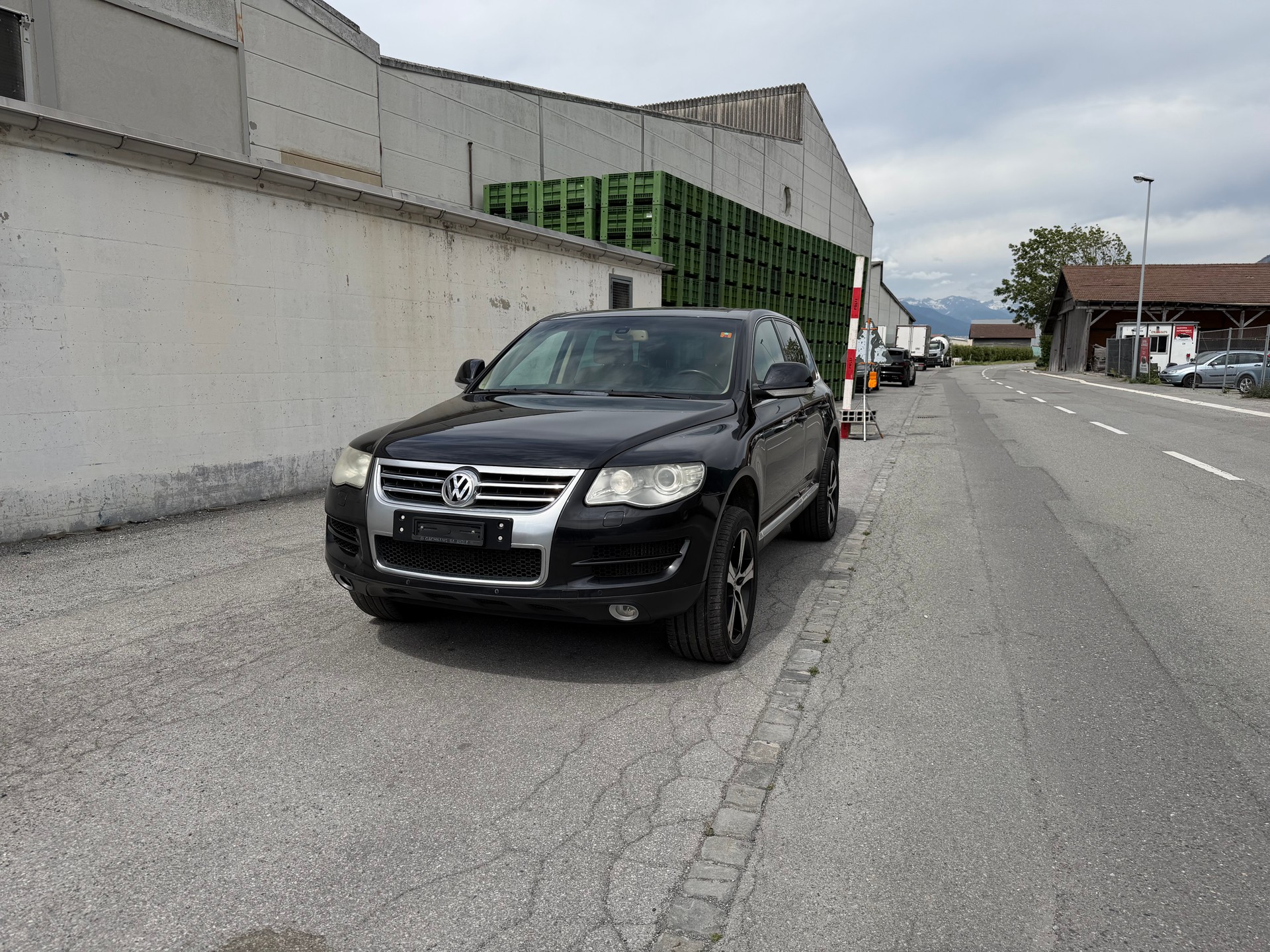 VW Touareg 3.0 TDI Mountain-image-5