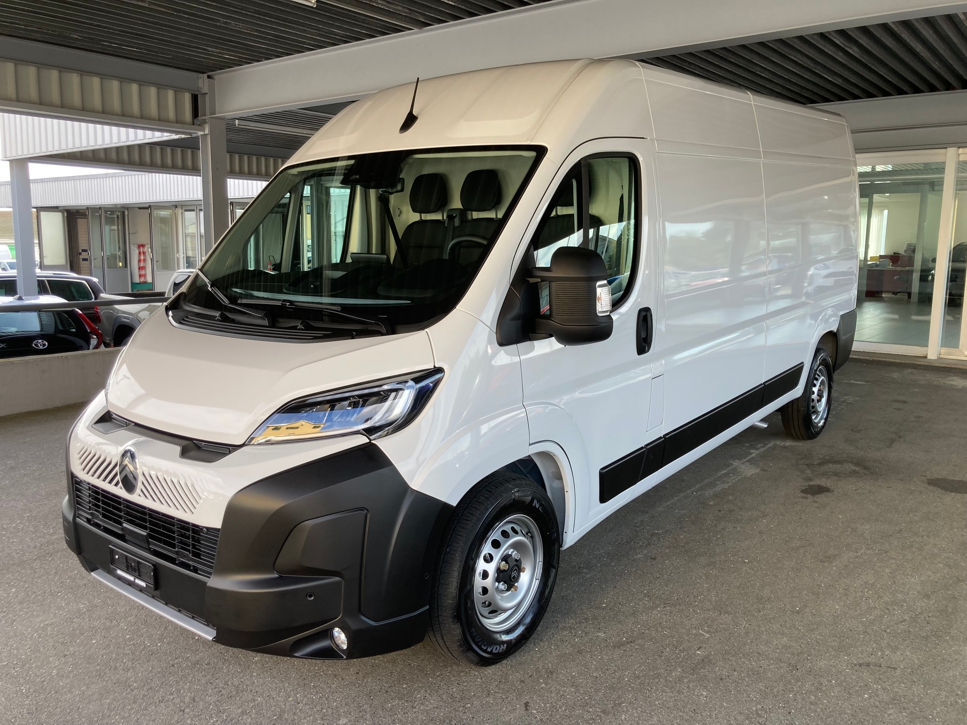 CITROEN Jumper 35+ 2.2 BlueHDi 180 L3H2 Kasten Automat Kasten