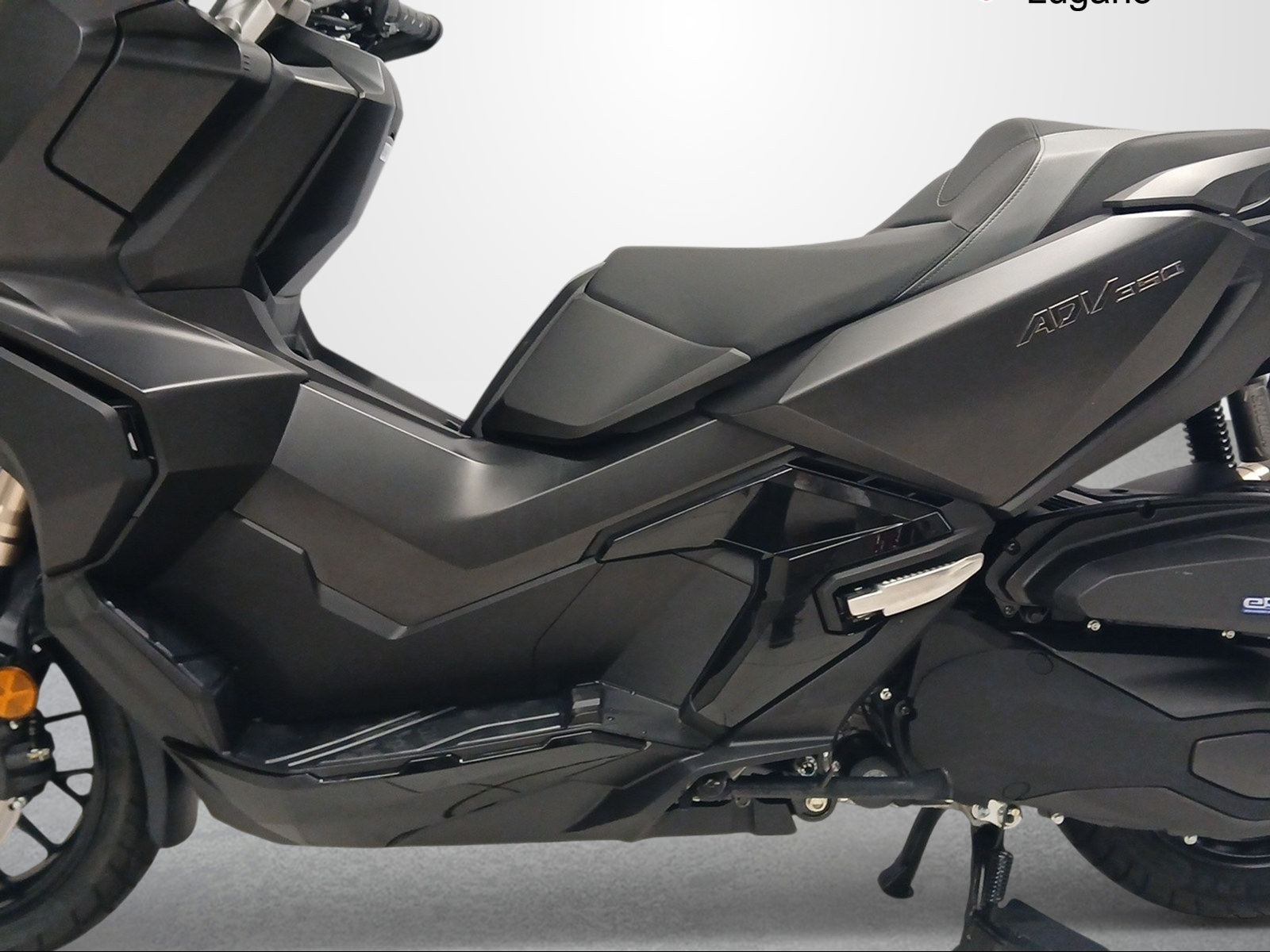 HONDA ADV 350-image-6