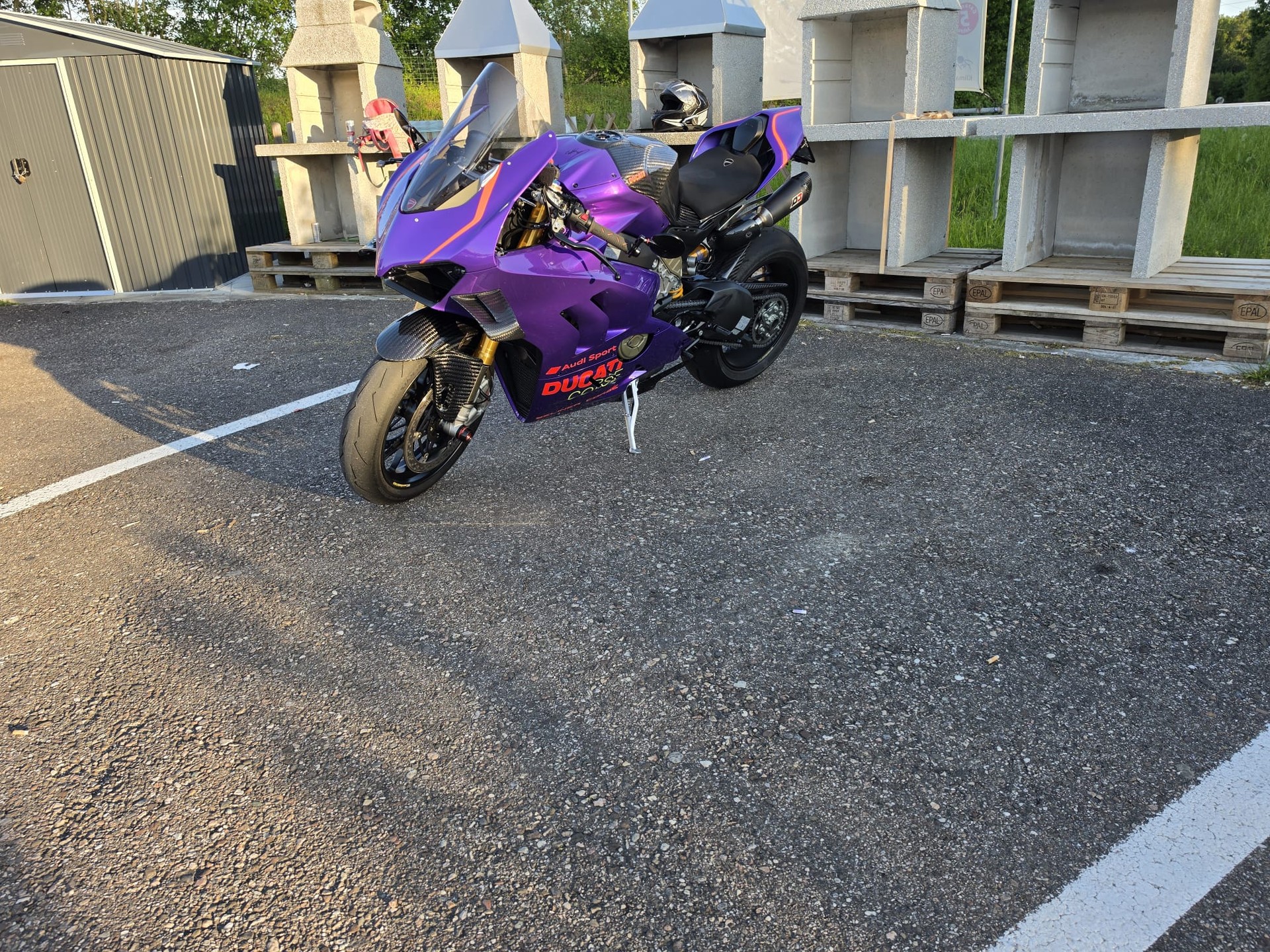 DUCATI Panigale V4 S-image-13
