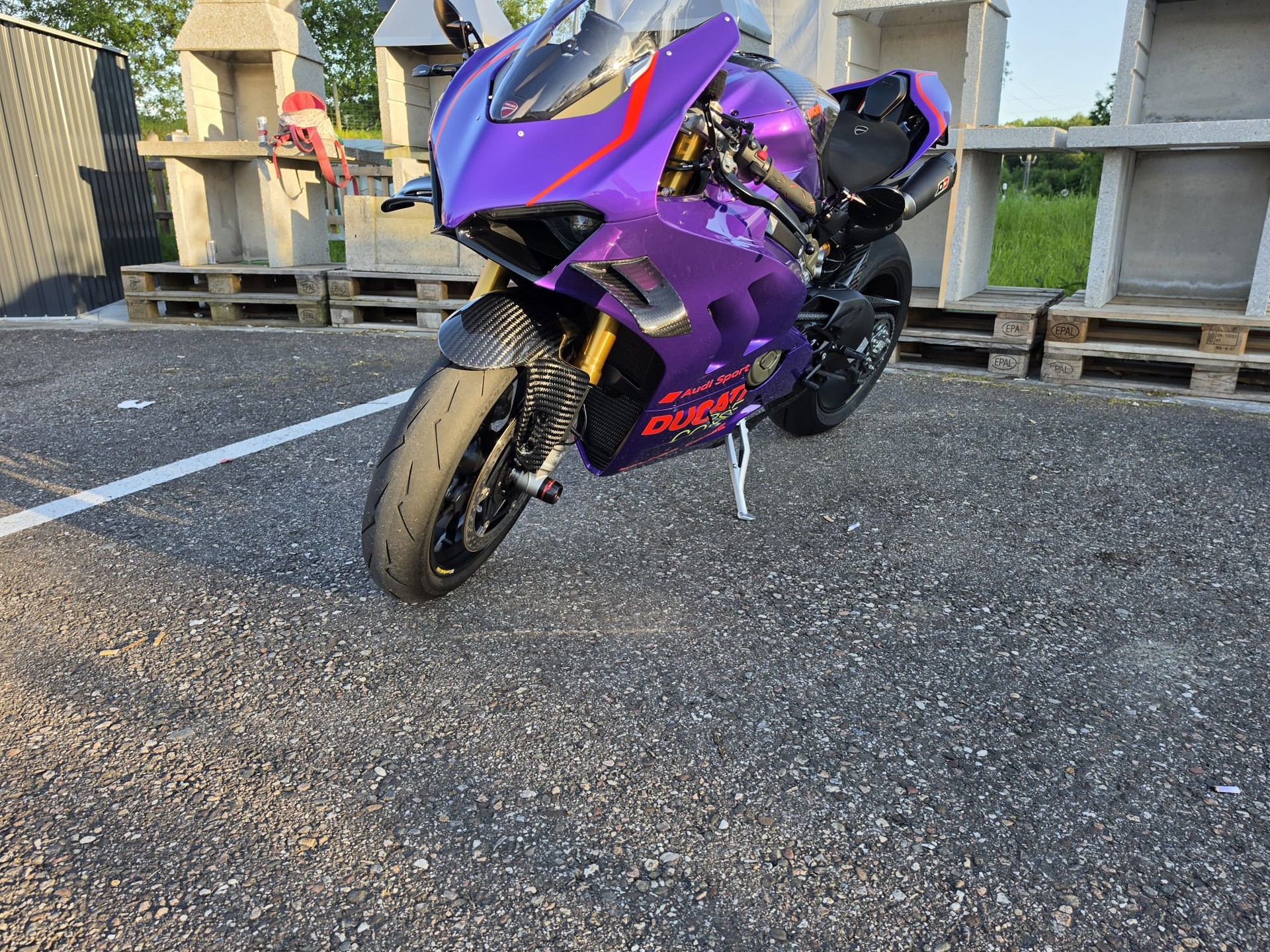 DUCATI Panigale V4 S-image-12