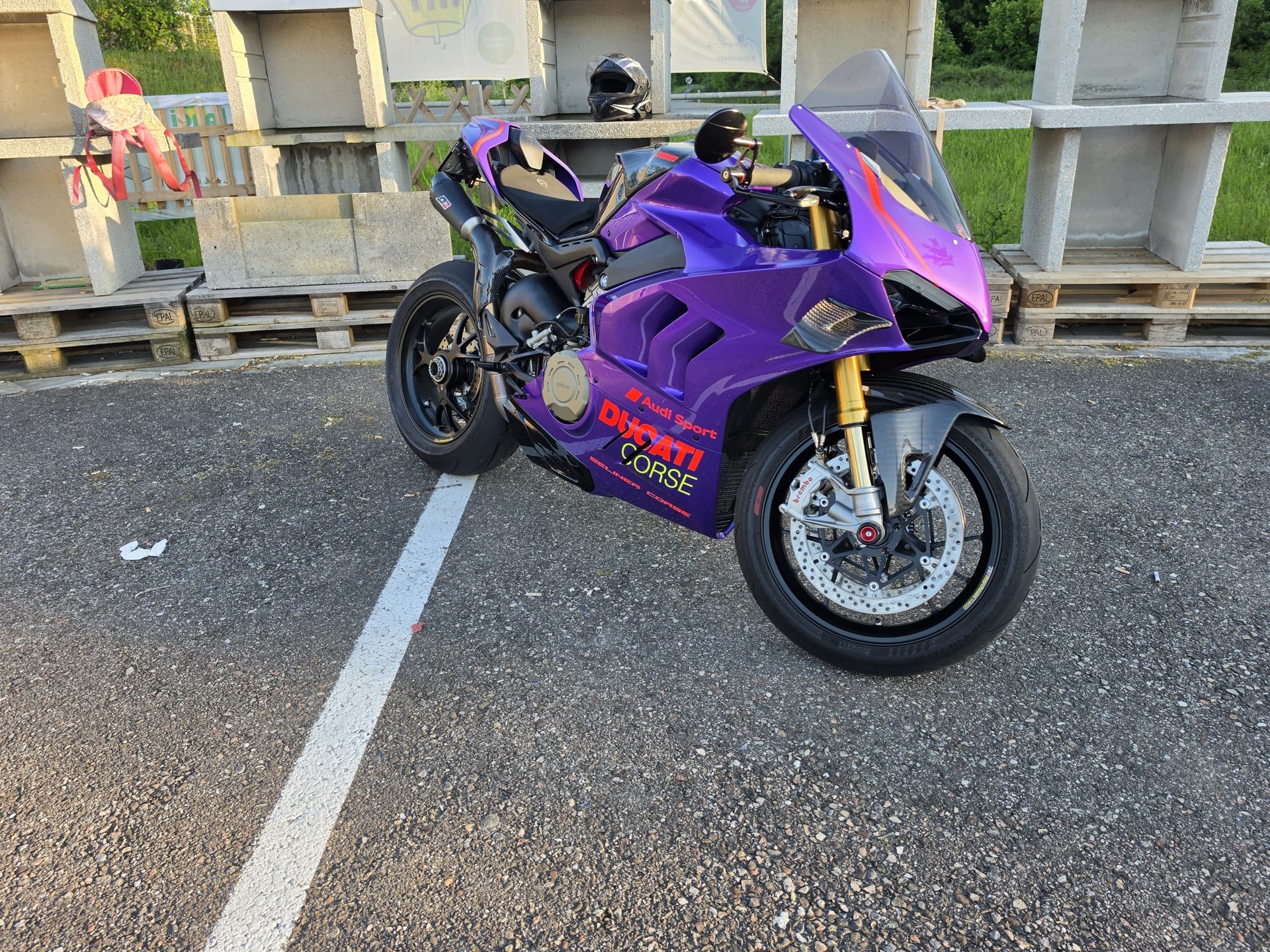 DUCATI Panigale V4 S-image-10