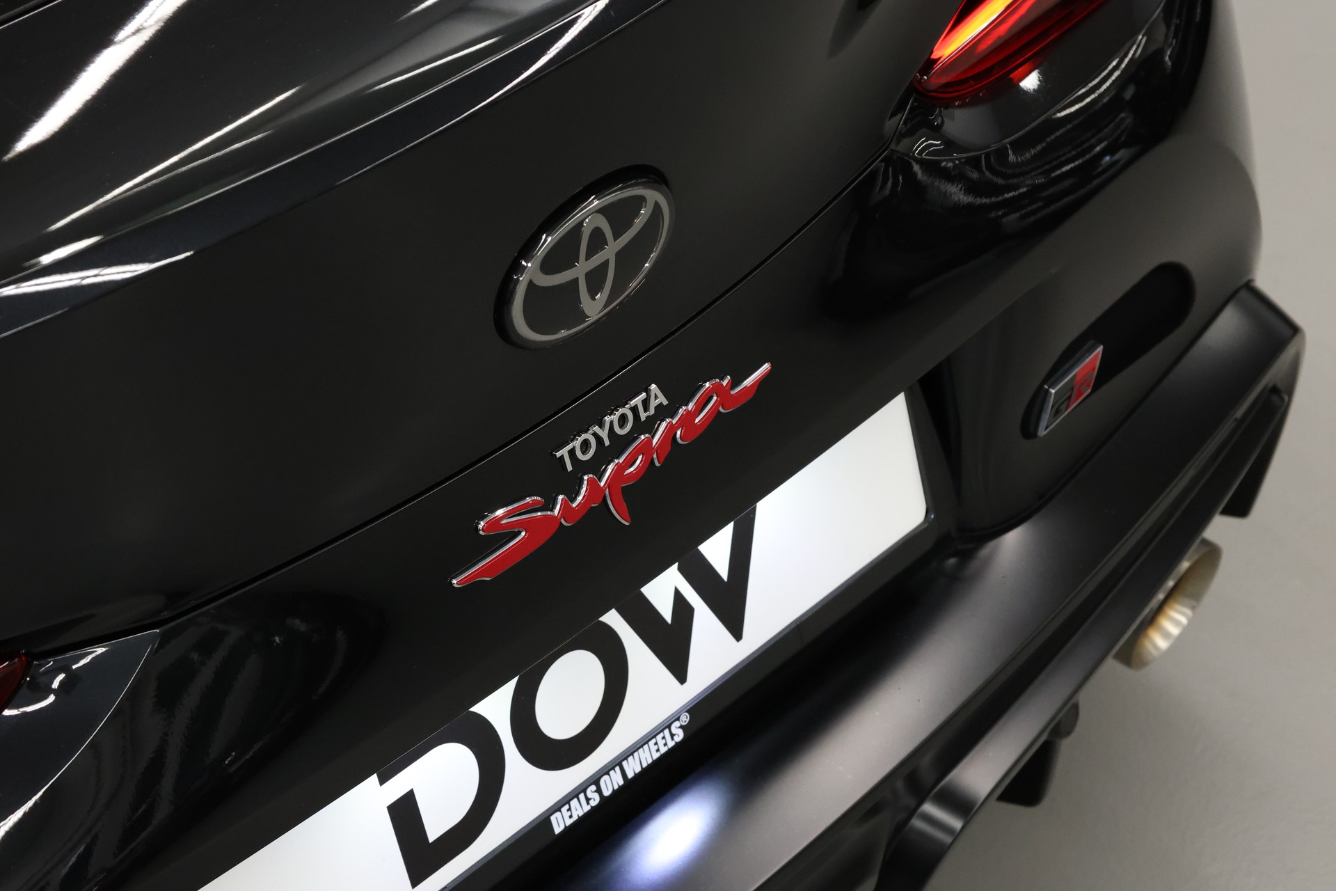 TOYOTA GR Supra 3.0 T Race Edition-image-12