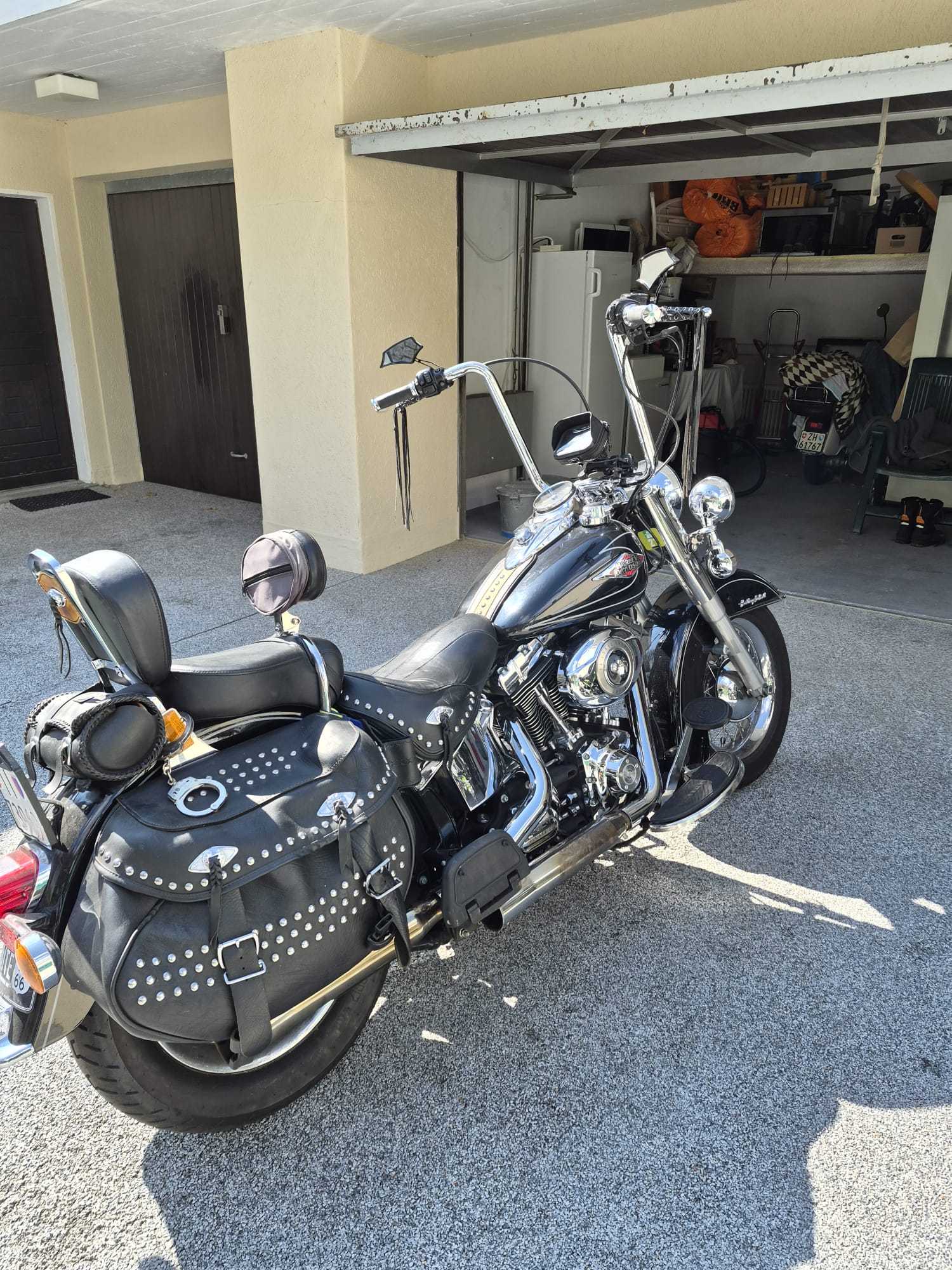 HARLEY-DAVIDSON FLSTCI Softail Classic-image-2