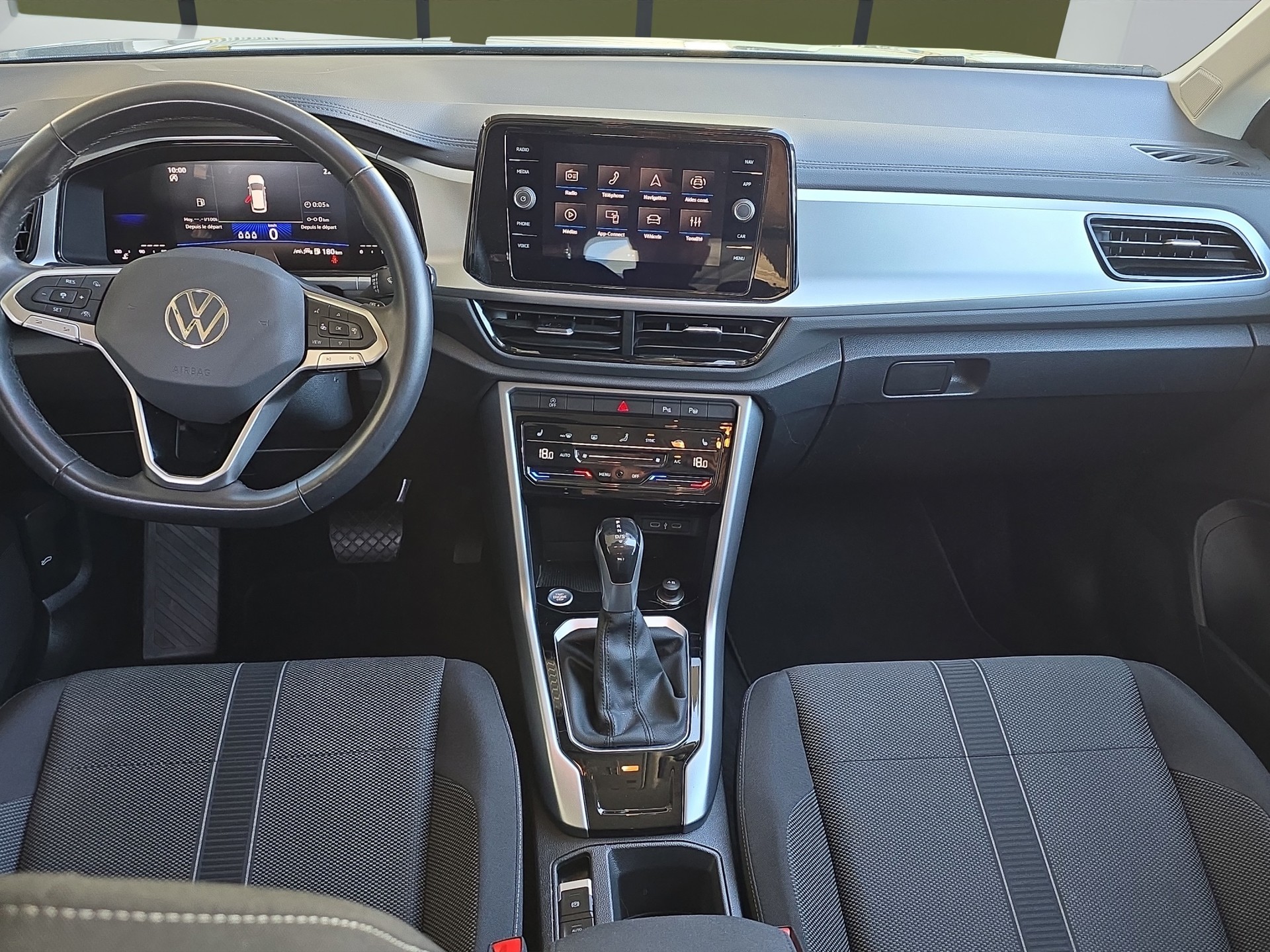 VW T-Roc 1.5 TSI Life United DSG-image-13