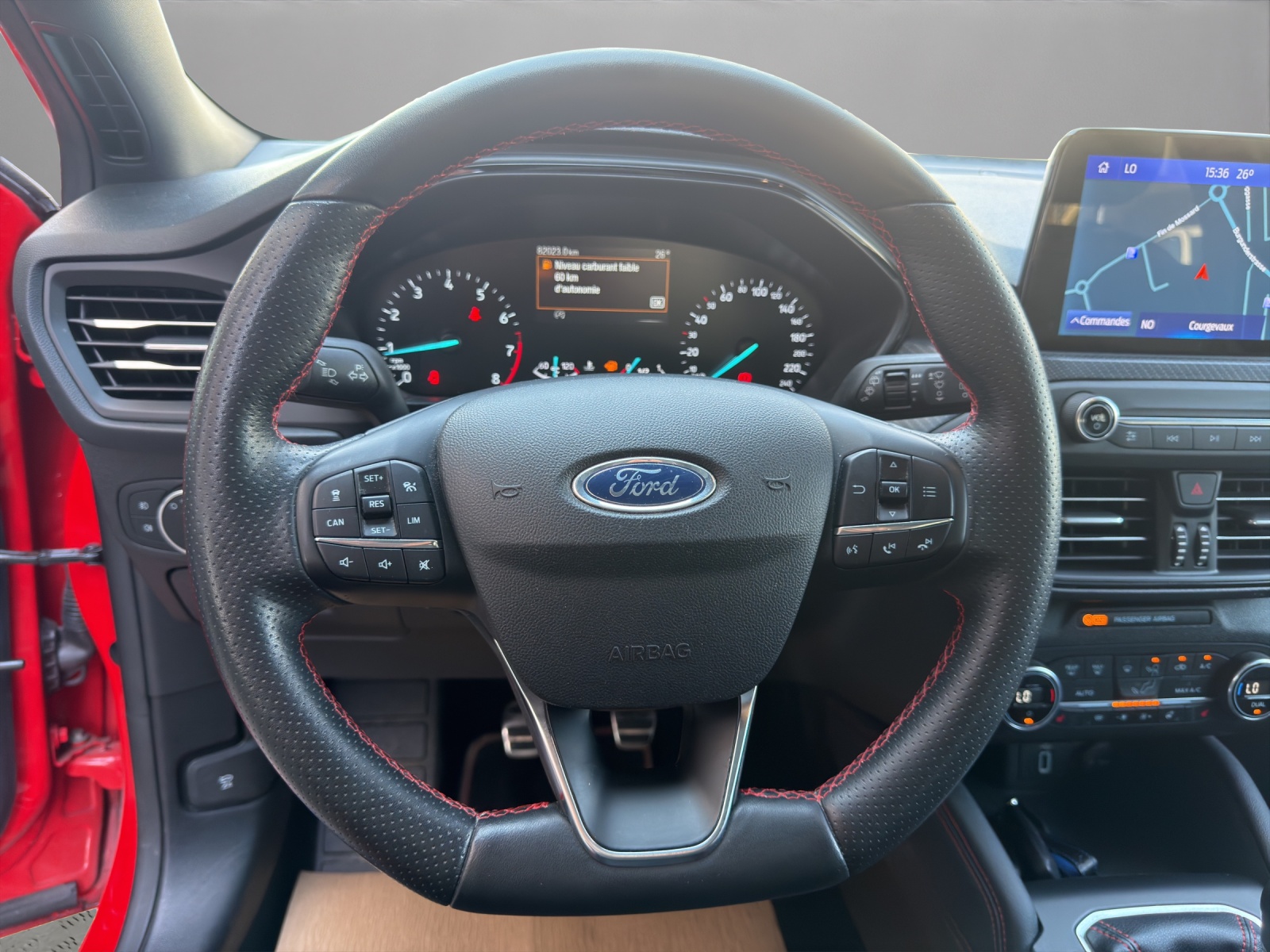 FORD Focus 1.5 SCTi ST-Line-image-9