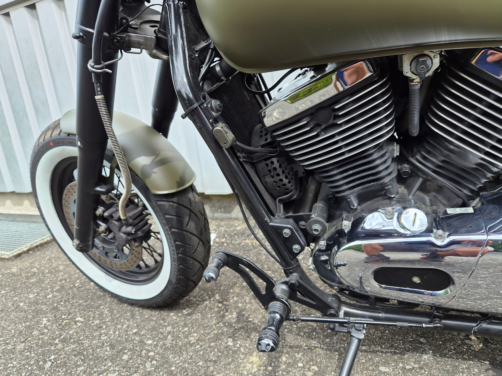 KAWASAKI VN 800 BOBBER UMBAU-image-13