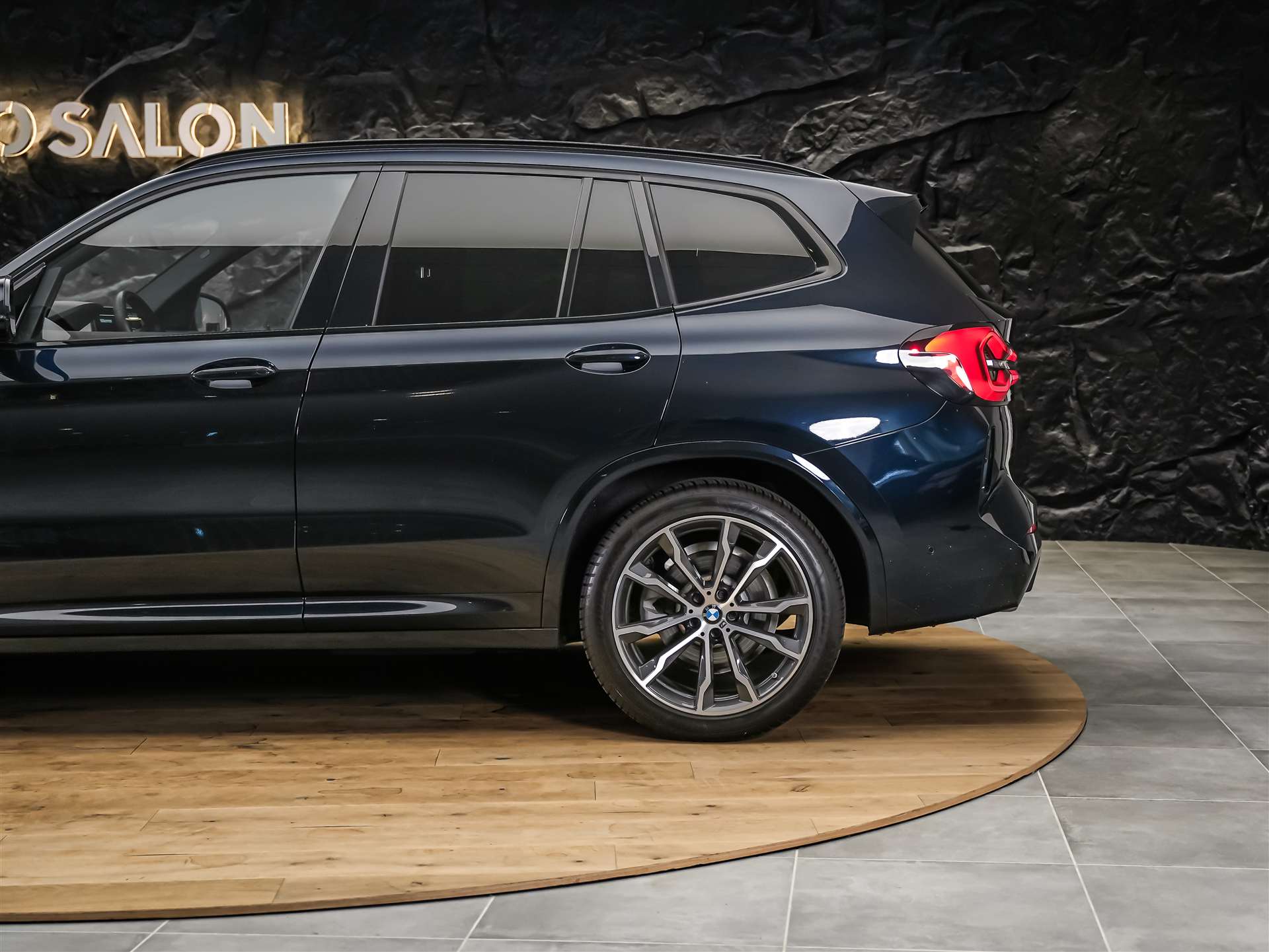 BMW X3 xDrive 30d M Sport *Facelift*Sitzheizung*Rückfahrkamera*-image-18
