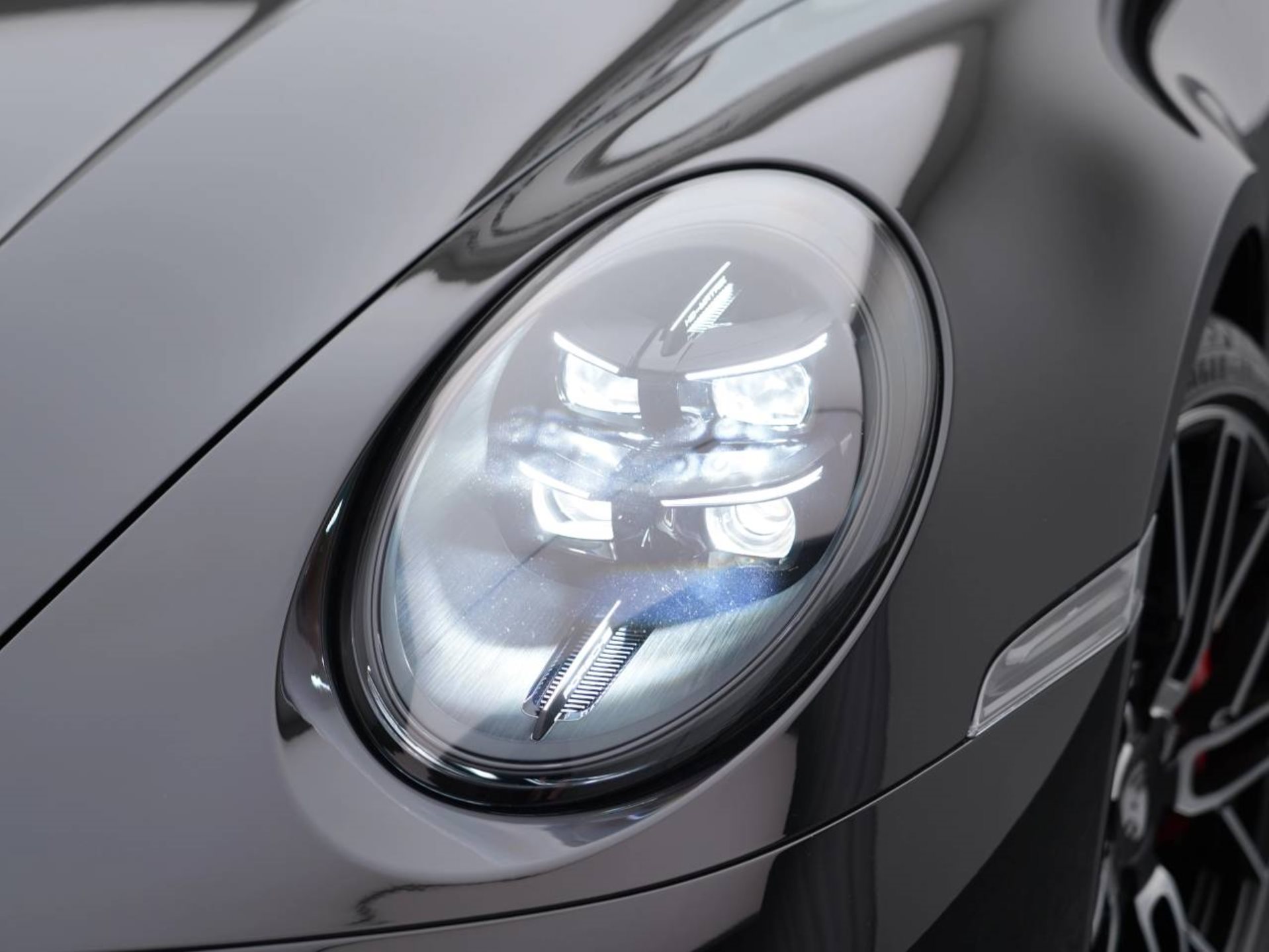 PORSCHE 911 Targa 4S-image-13