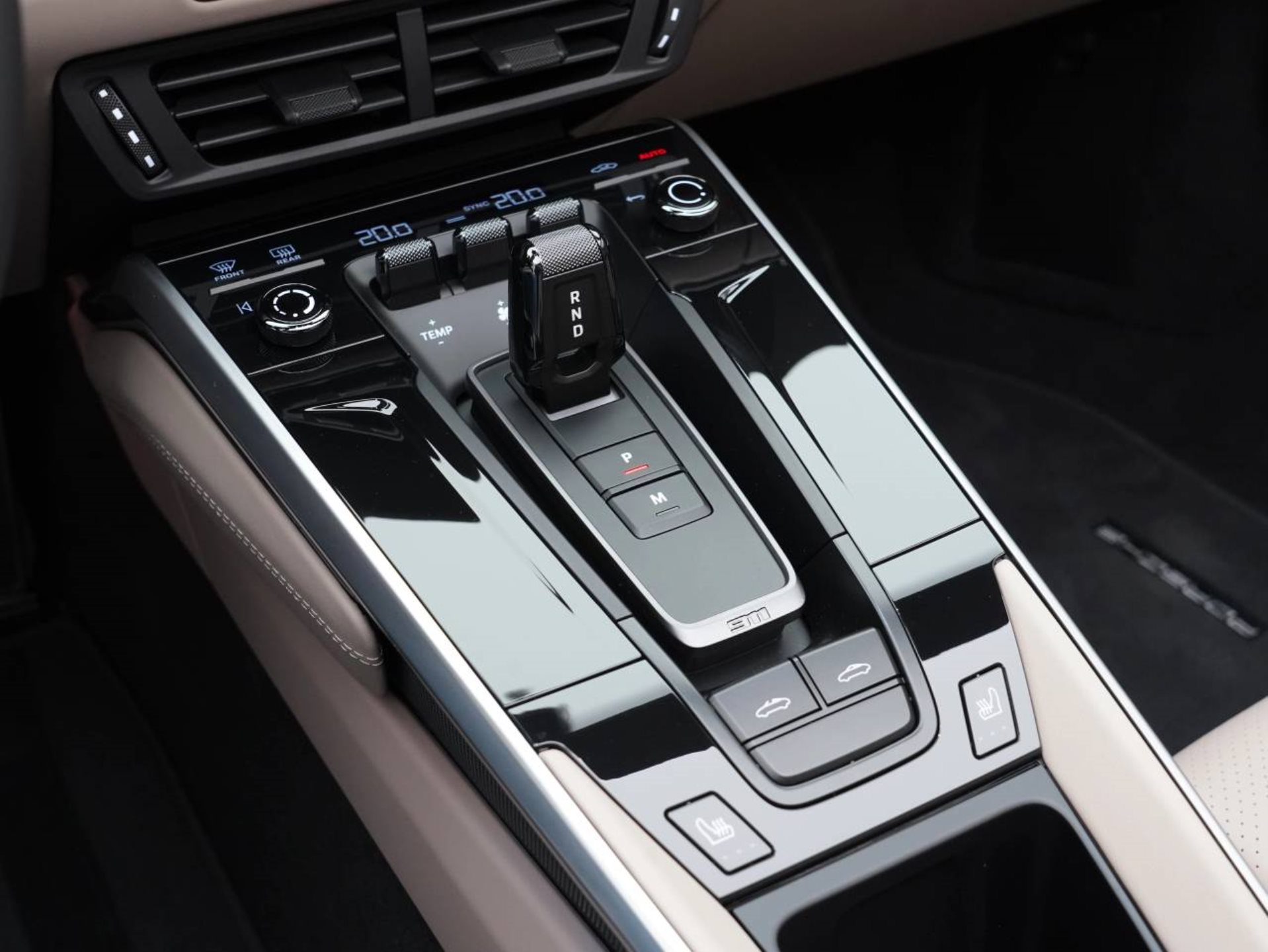 PORSCHE 911 Targa 4S-image-19