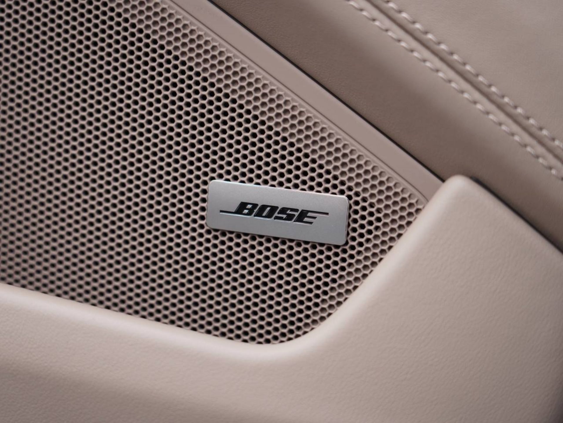 PORSCHE 911 Targa 4S-image-30