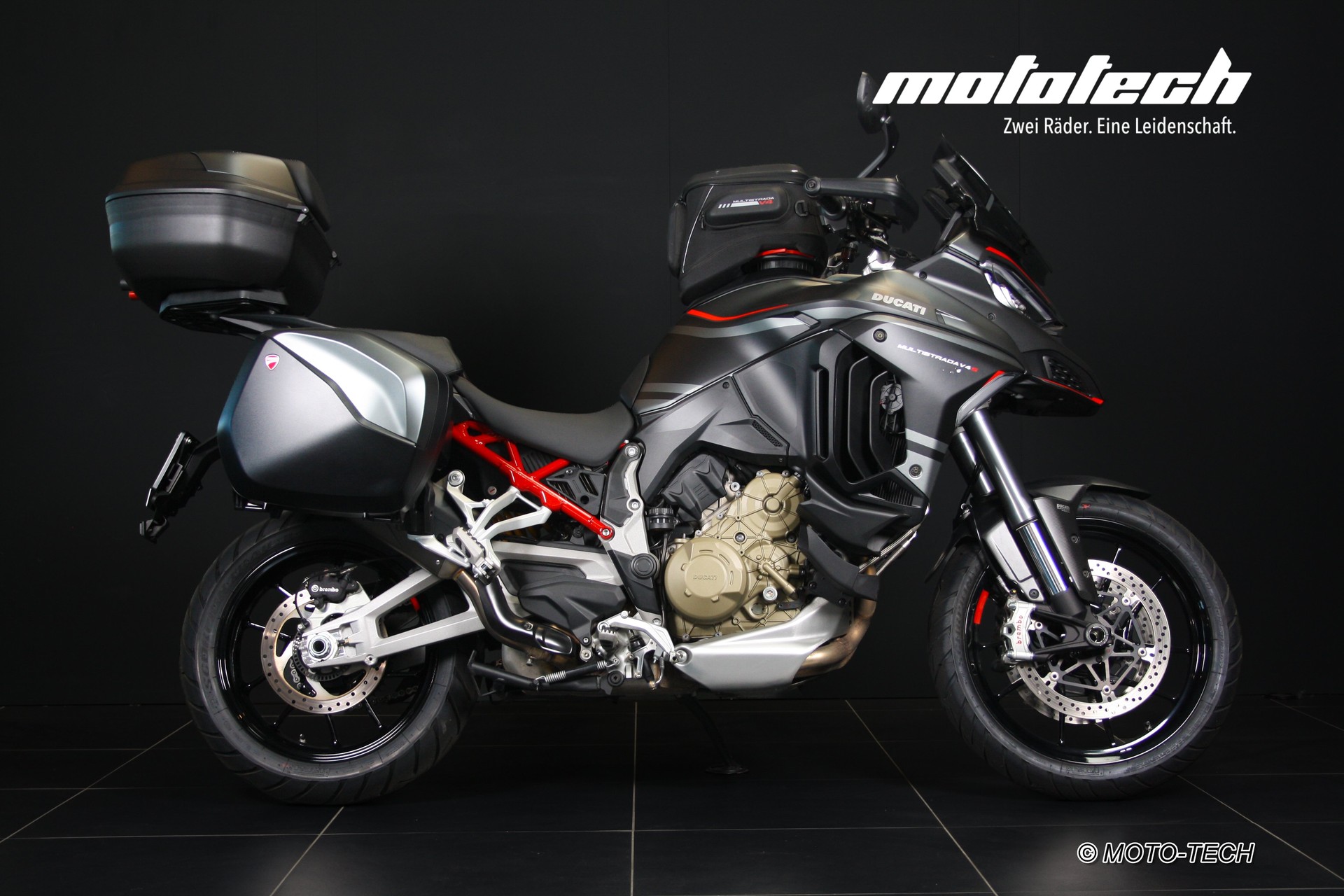 DUCATI Multistrada V4 S Travel & Radar-image-1