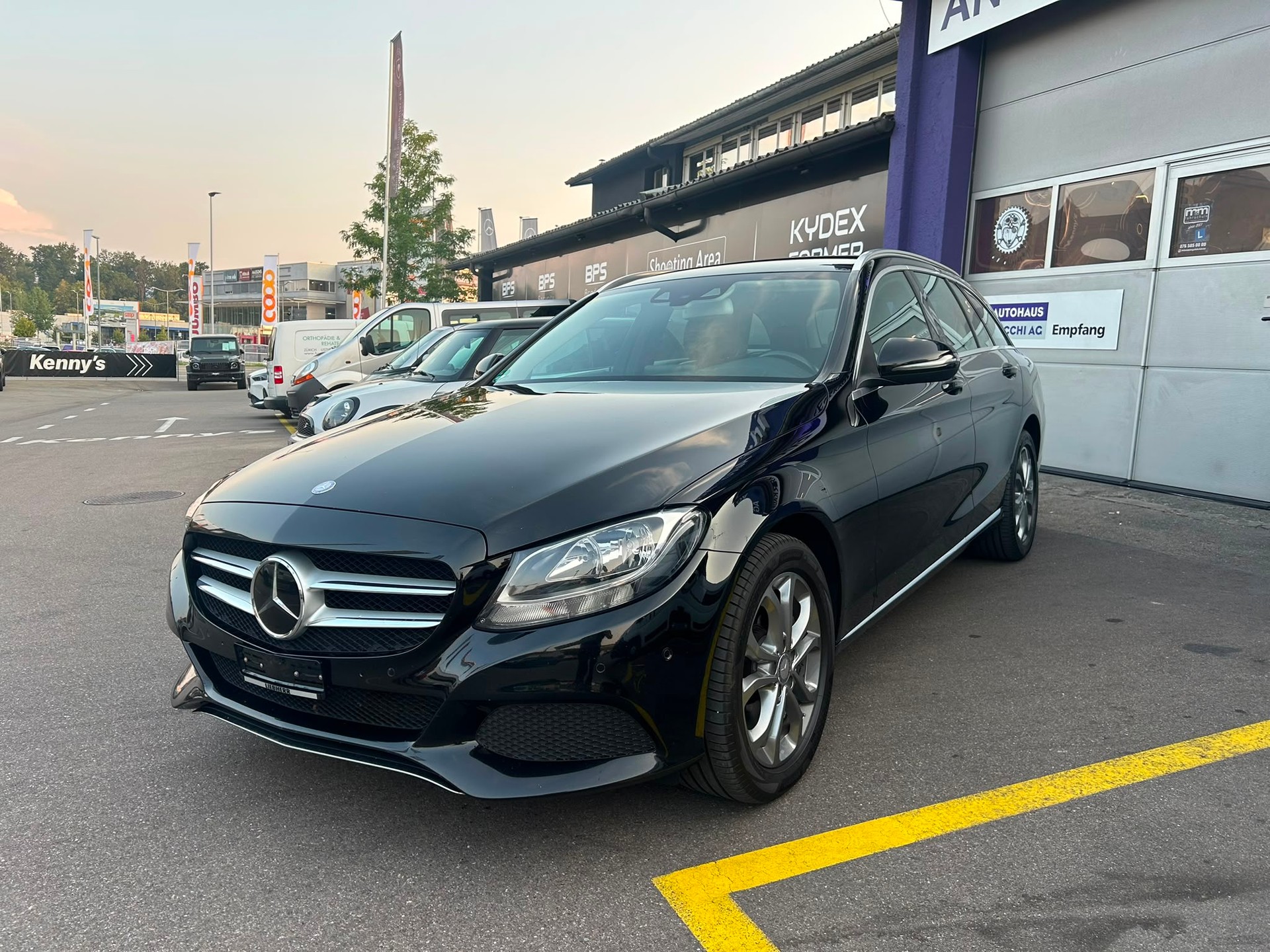 MERCEDES-BENZ C 250 BlueTEC Avantgarde 4Matic 7G-Tronic