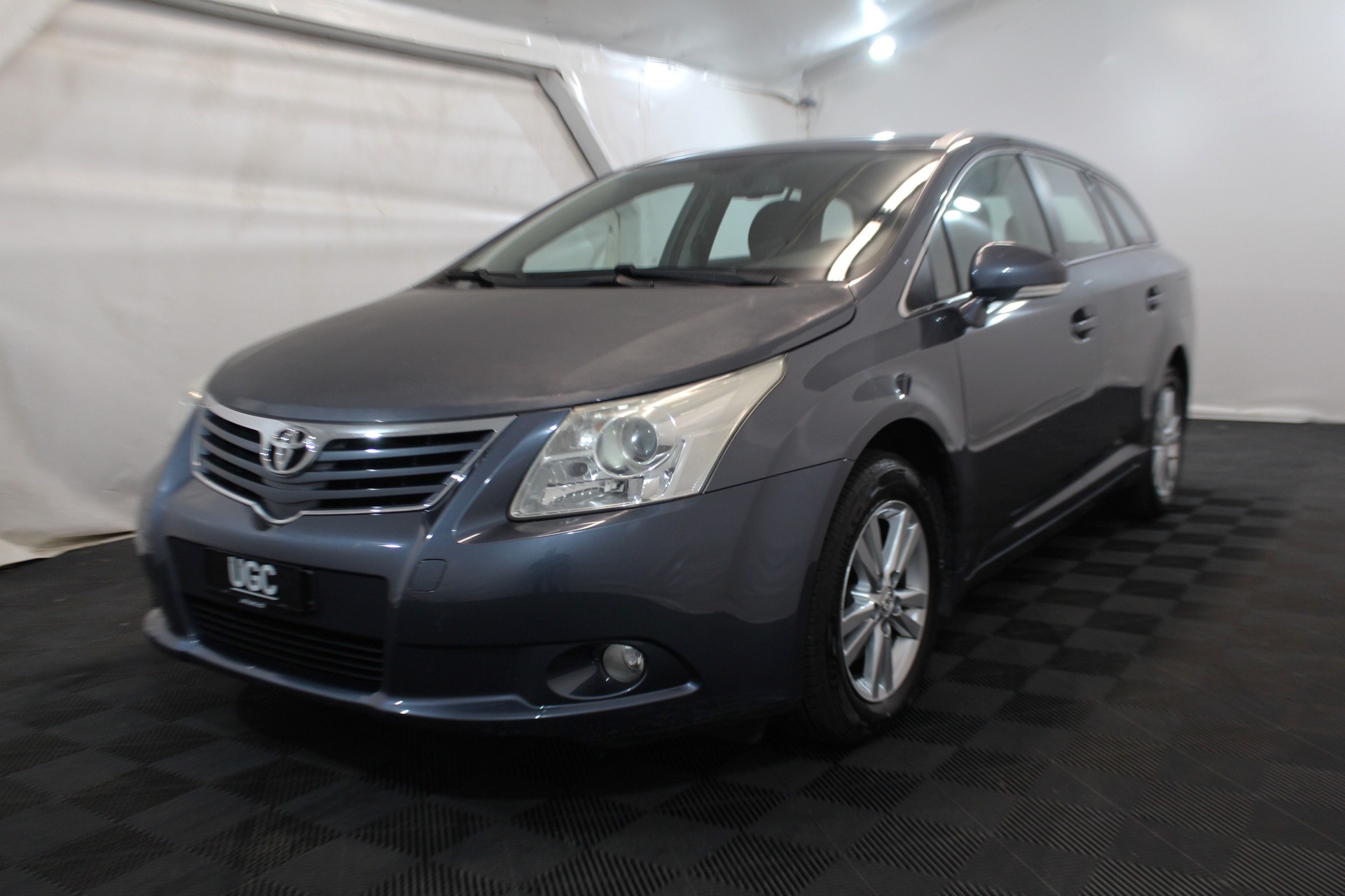 TOYOTA Avensis Wagon 2.0 VMa Luna MdS-showroom-element-2