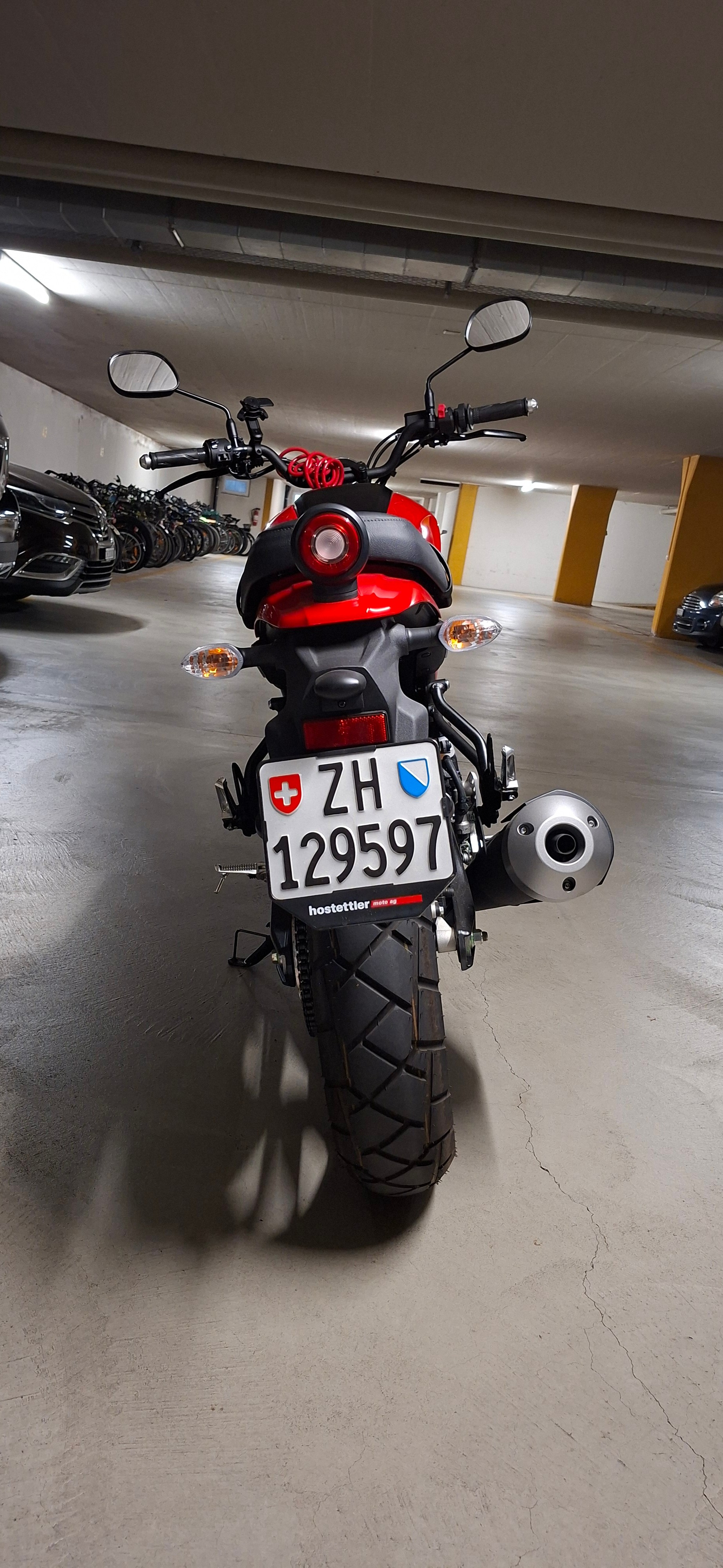 YAMAHA XSR 125 Wie neu! Inkl. 1000km Service & 5 Jahre Garantie-image-2