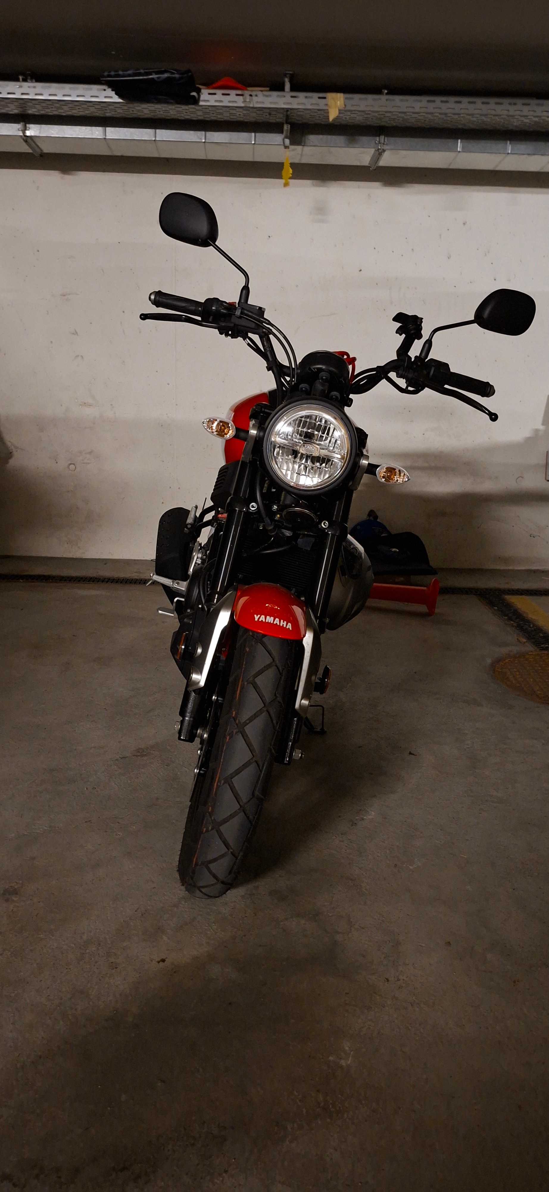 YAMAHA XSR 125 Wie neu! Inkl. 1000km Service & 5 Jahre Garantie-image-0