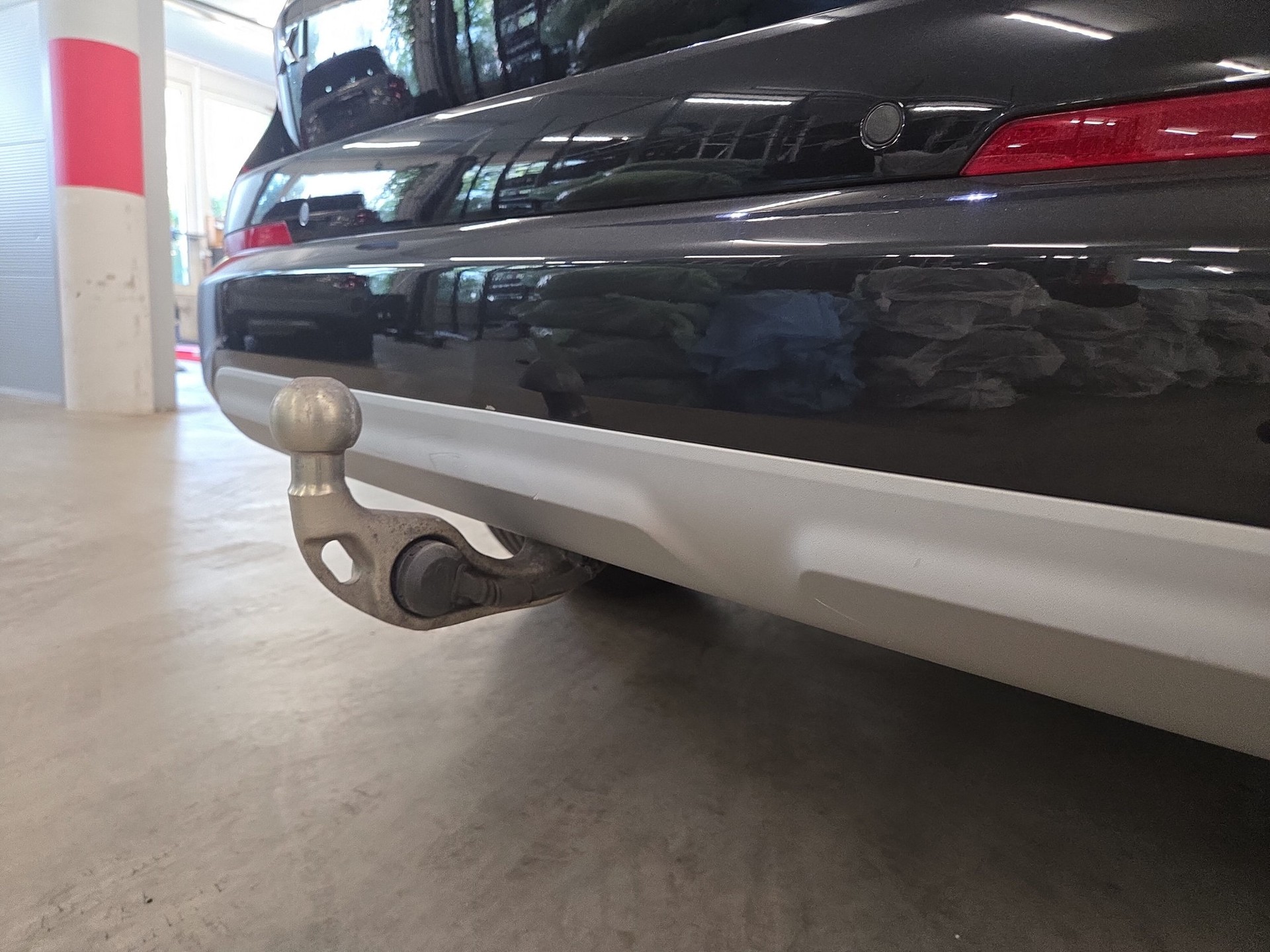 BMW X1 sDrive 18i xLine-image-17