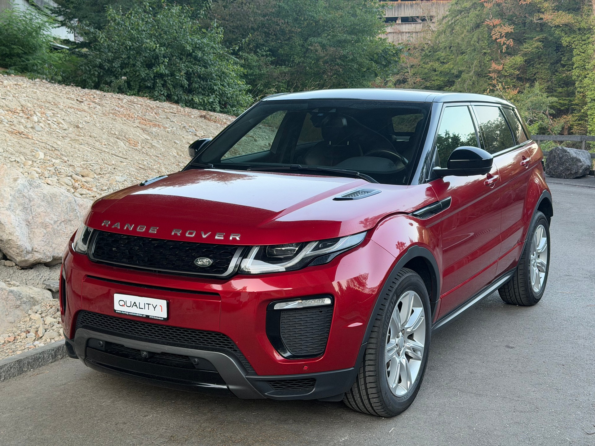 LAND ROVER Range Rover Evoque 2.0 SD4 SE Dynamic AT9