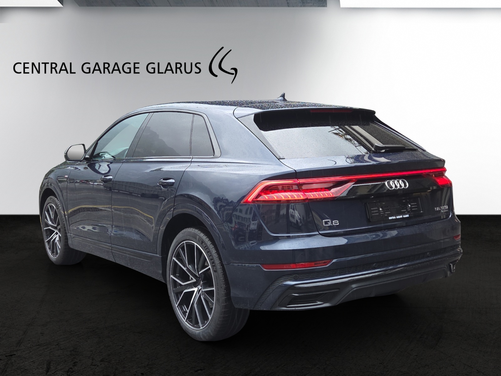 AUDI Q8 55 TFSI quattro tiptronic-image-6