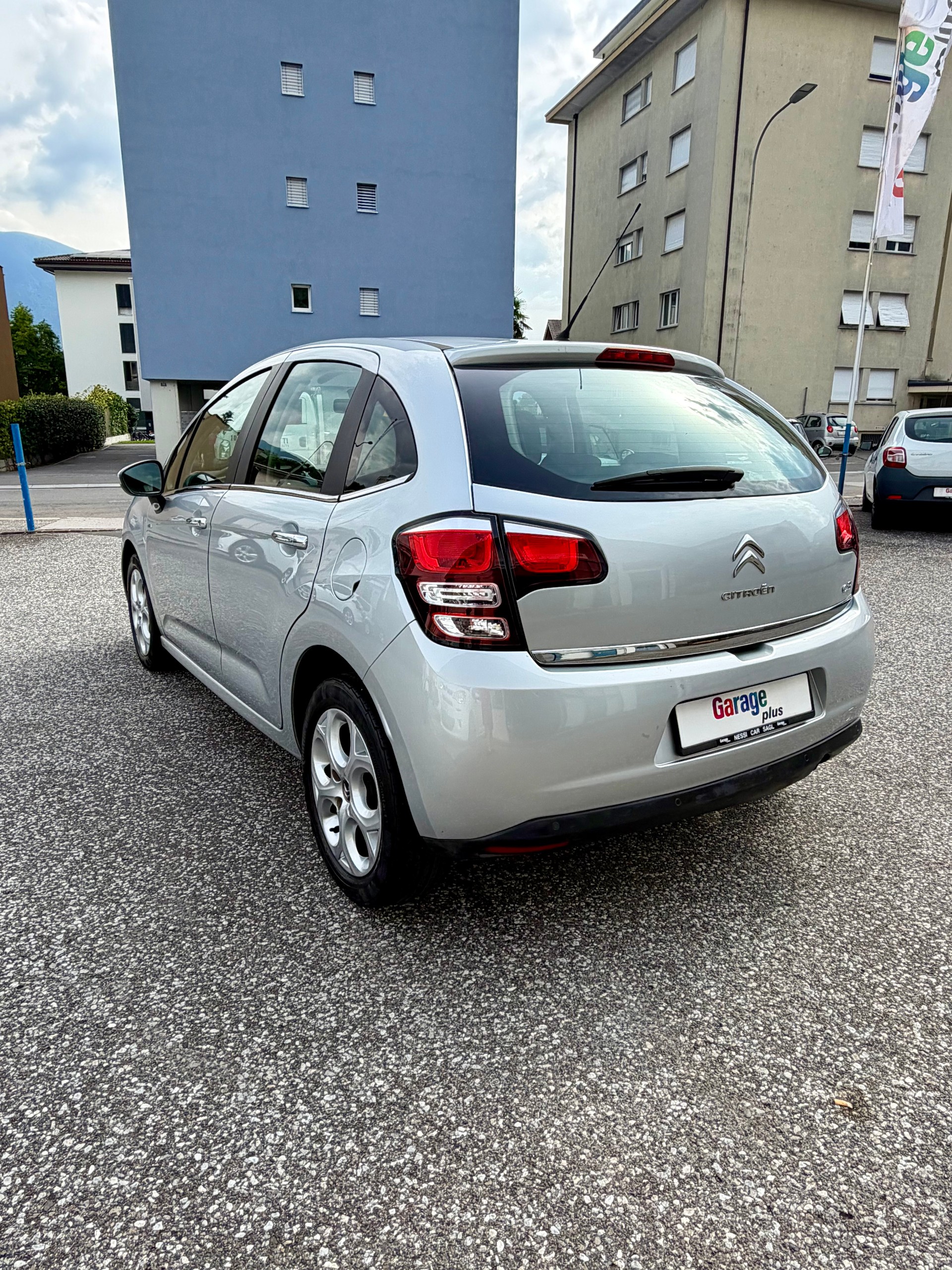 CITROEN C3 1.2i Exclusive ETG5-image-4