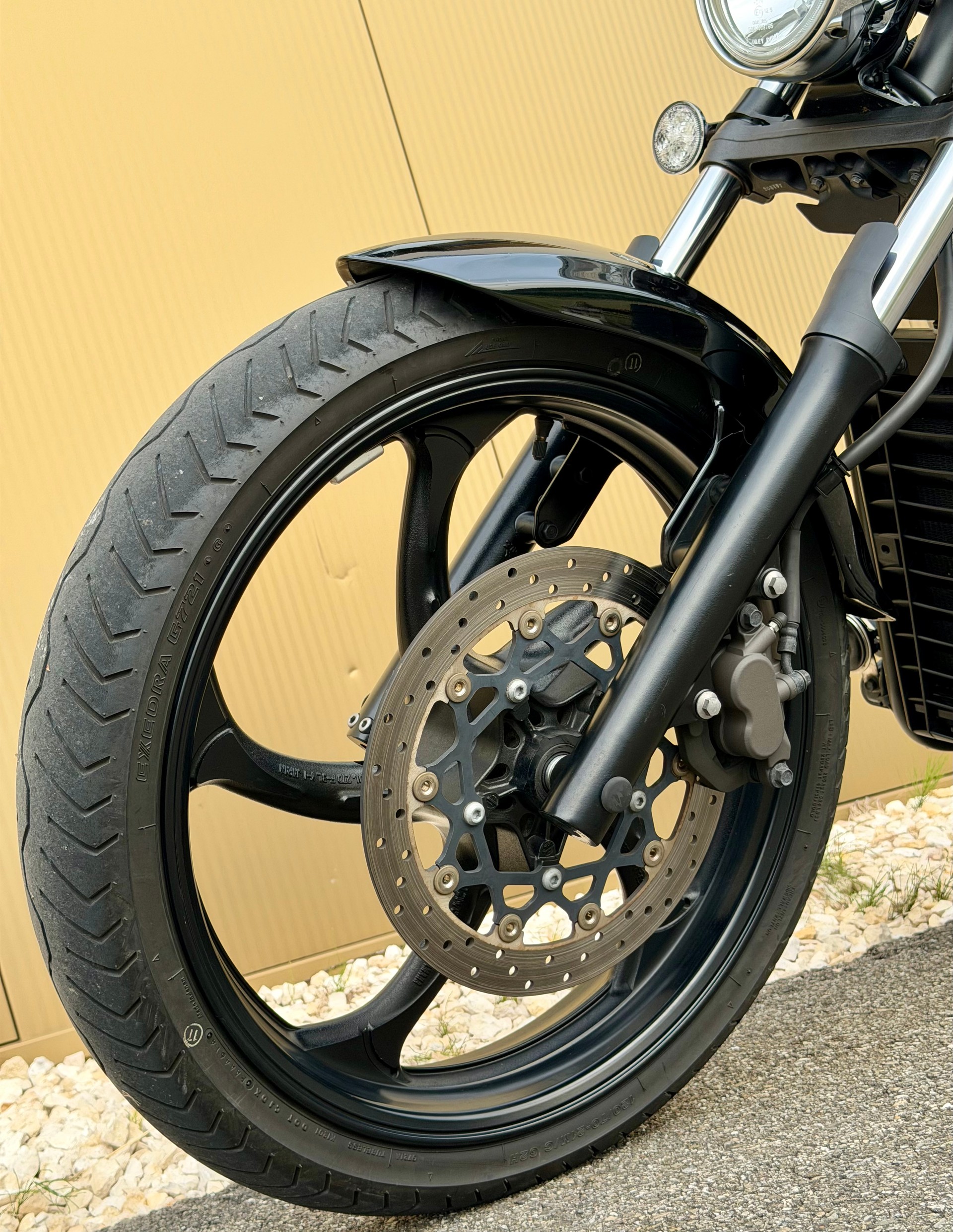 YAMAHA XVS 1300 Custom-image-8
