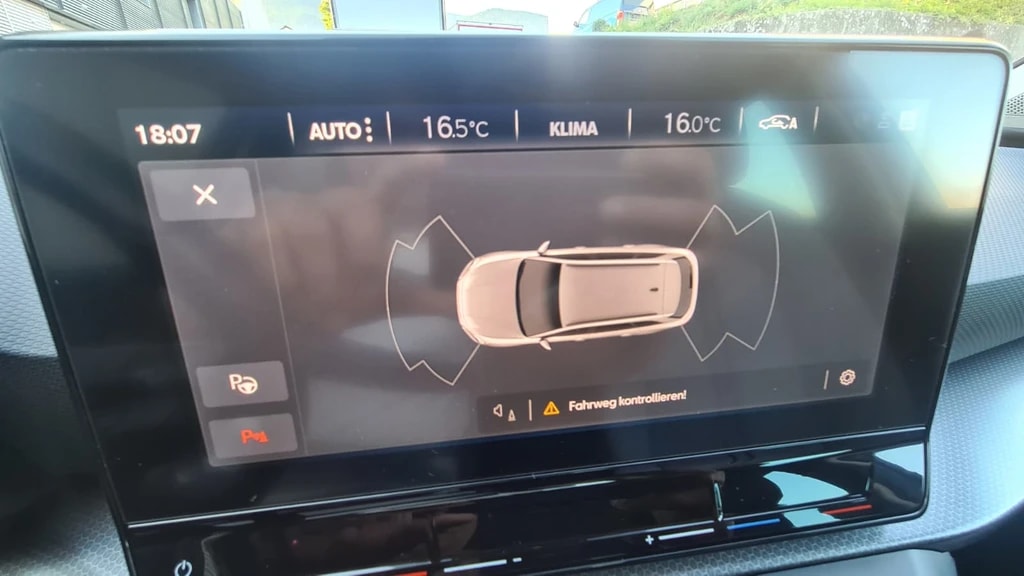 SEAT Leon ST 2.0 TDI EVO DSG Style ** Anh-Kupplung 1600 Kg ** Full Digital Cockpit ** Parklehnassistanz **Gr.Navi ** Parkhilfe **-image-8