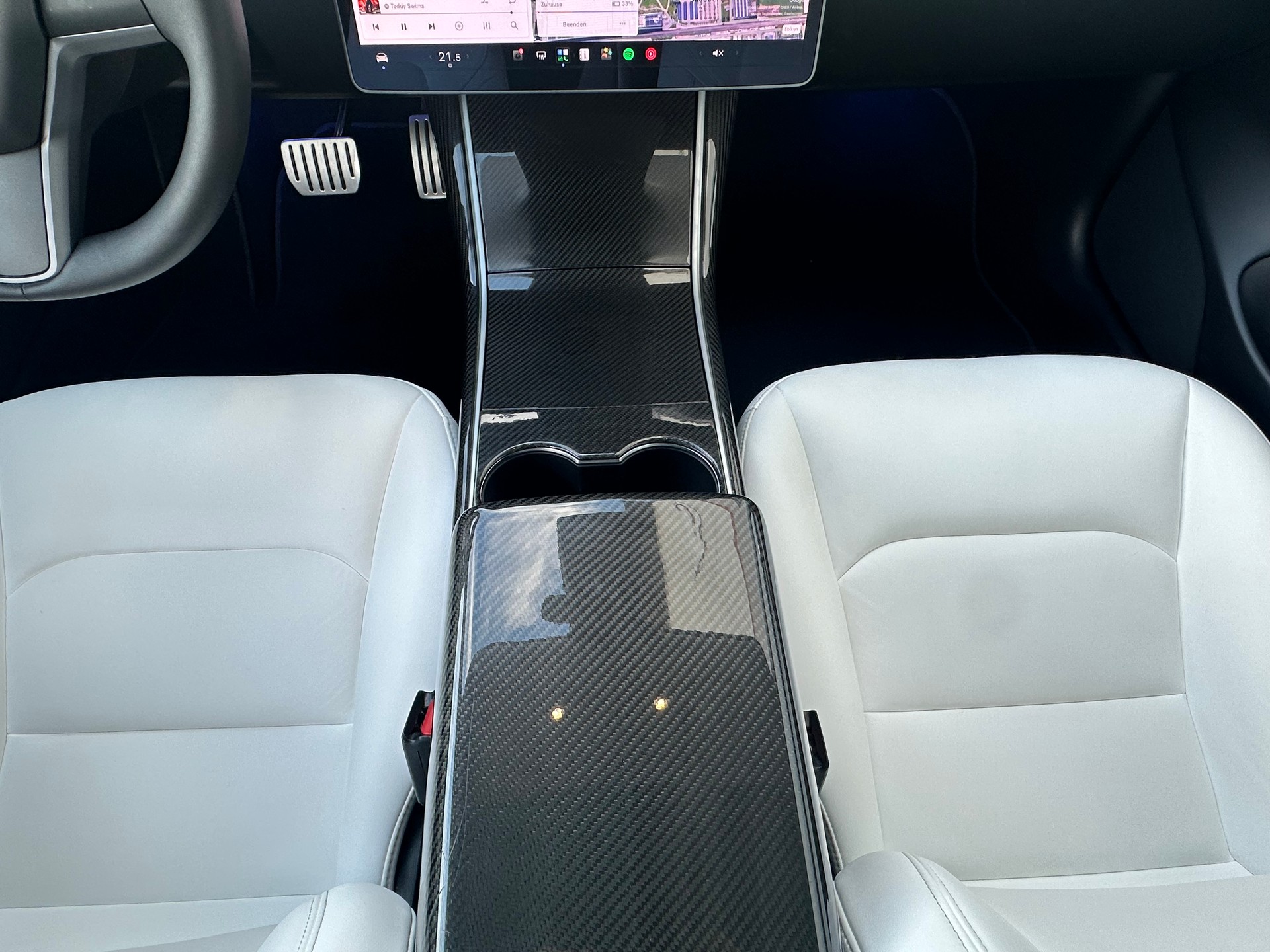 TESLA Model 3 Performance Dual Motor AWD-image-16