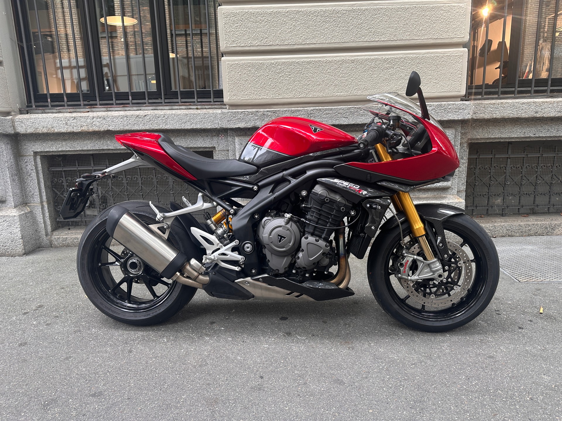 TRIUMPH Speed Triple RR-image-2