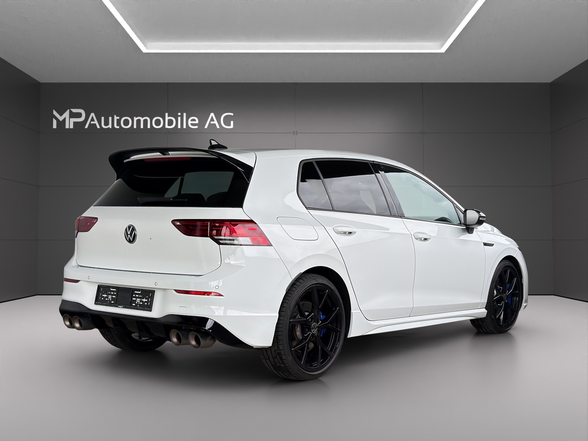 VW Golf 2.0 TSI R DSG 4Motion R Performance-showroom-element-2
