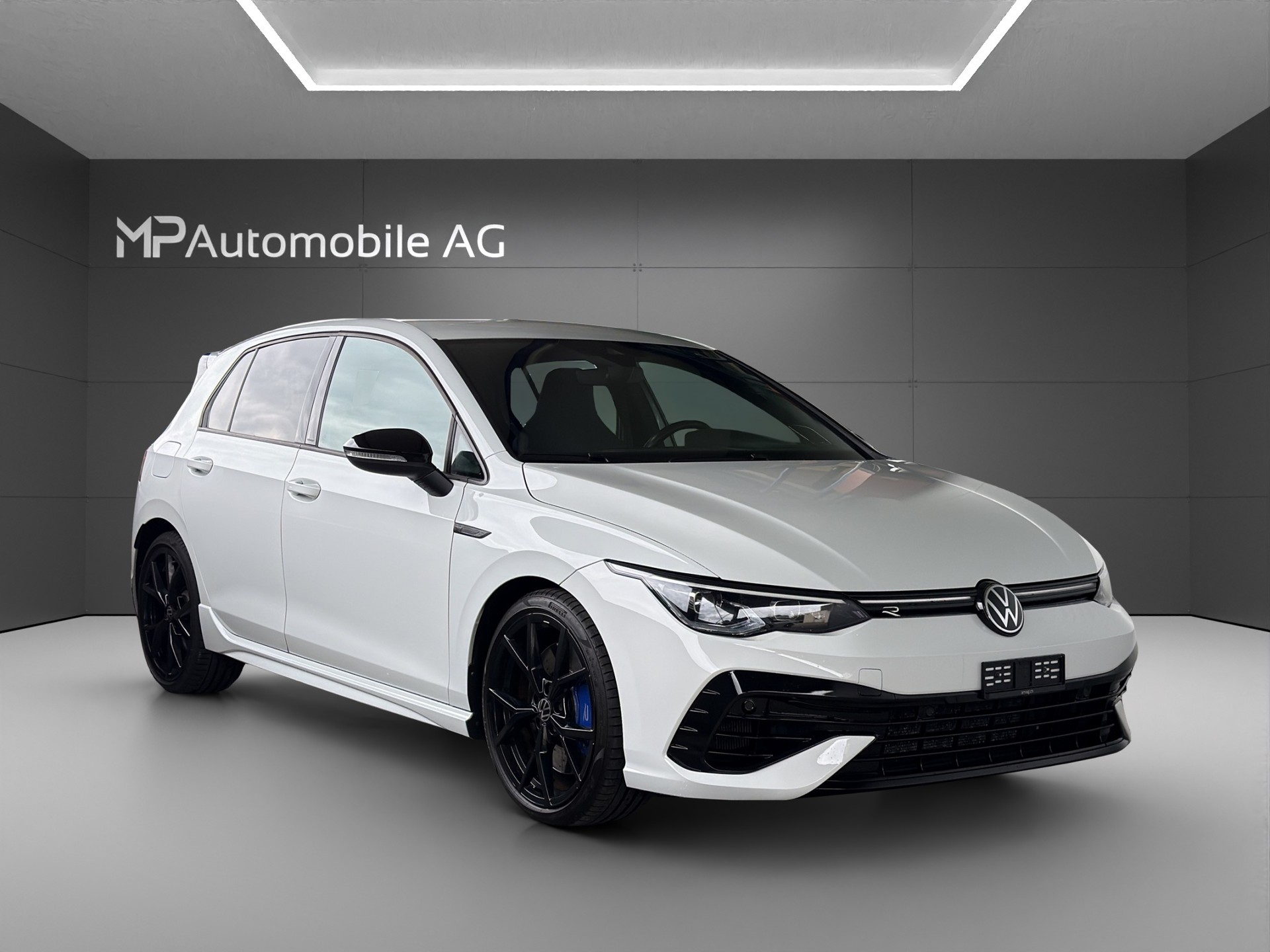 VW Golf 2.0 TSI R DSG 4Motion R Performance-showroom-element-1