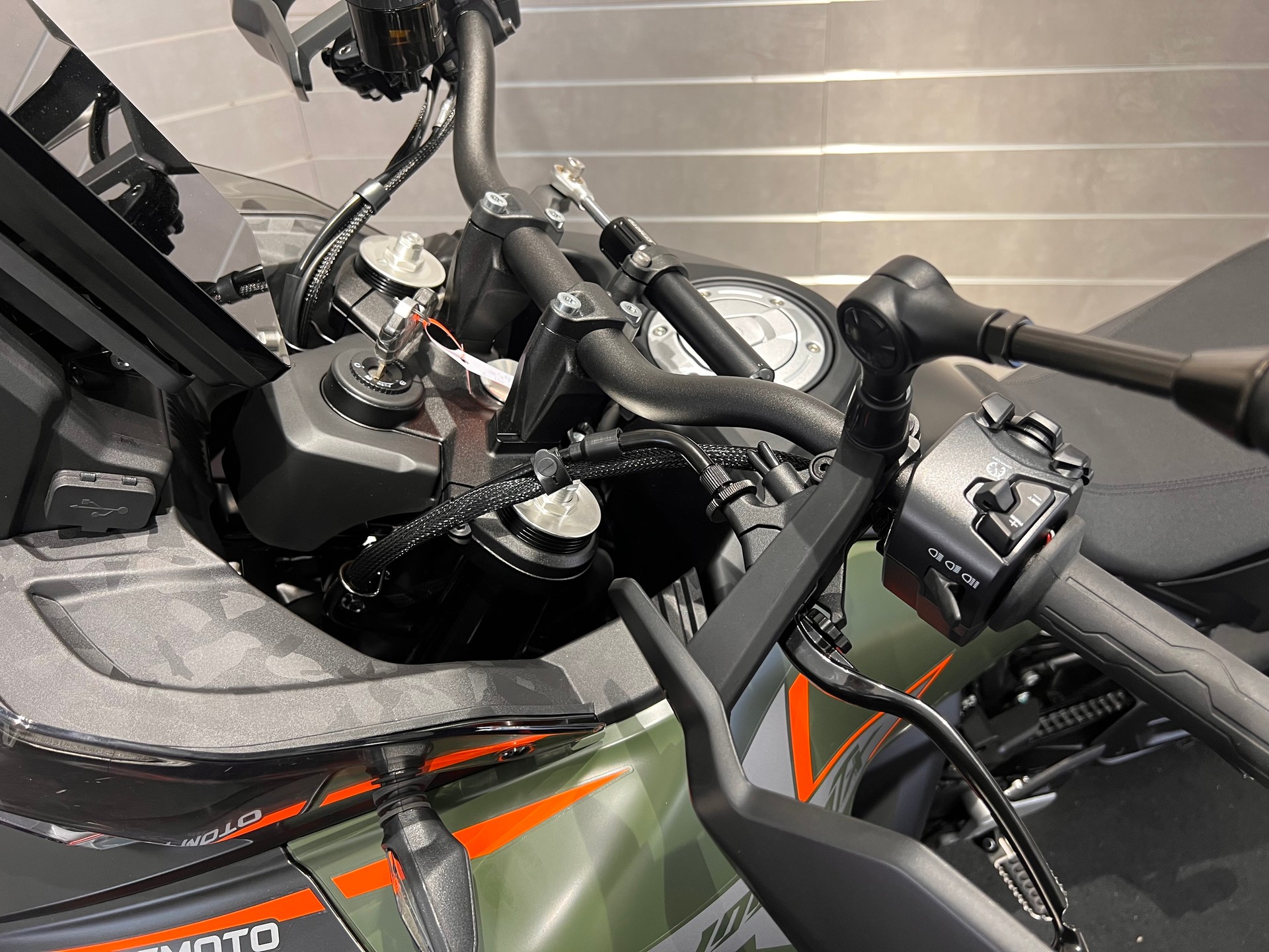 CF MOTO 1000 MT-X-image-14