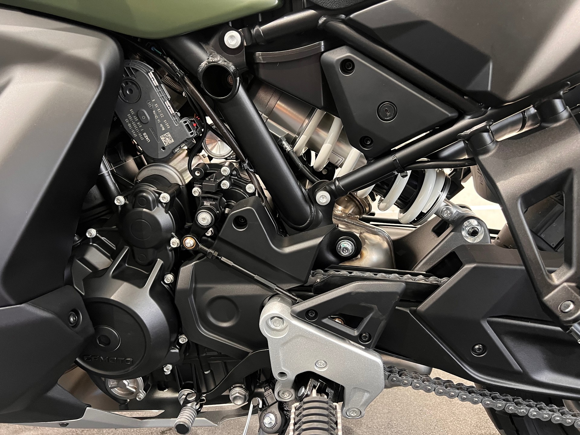 CF MOTO 1000 MT-X-image-13
