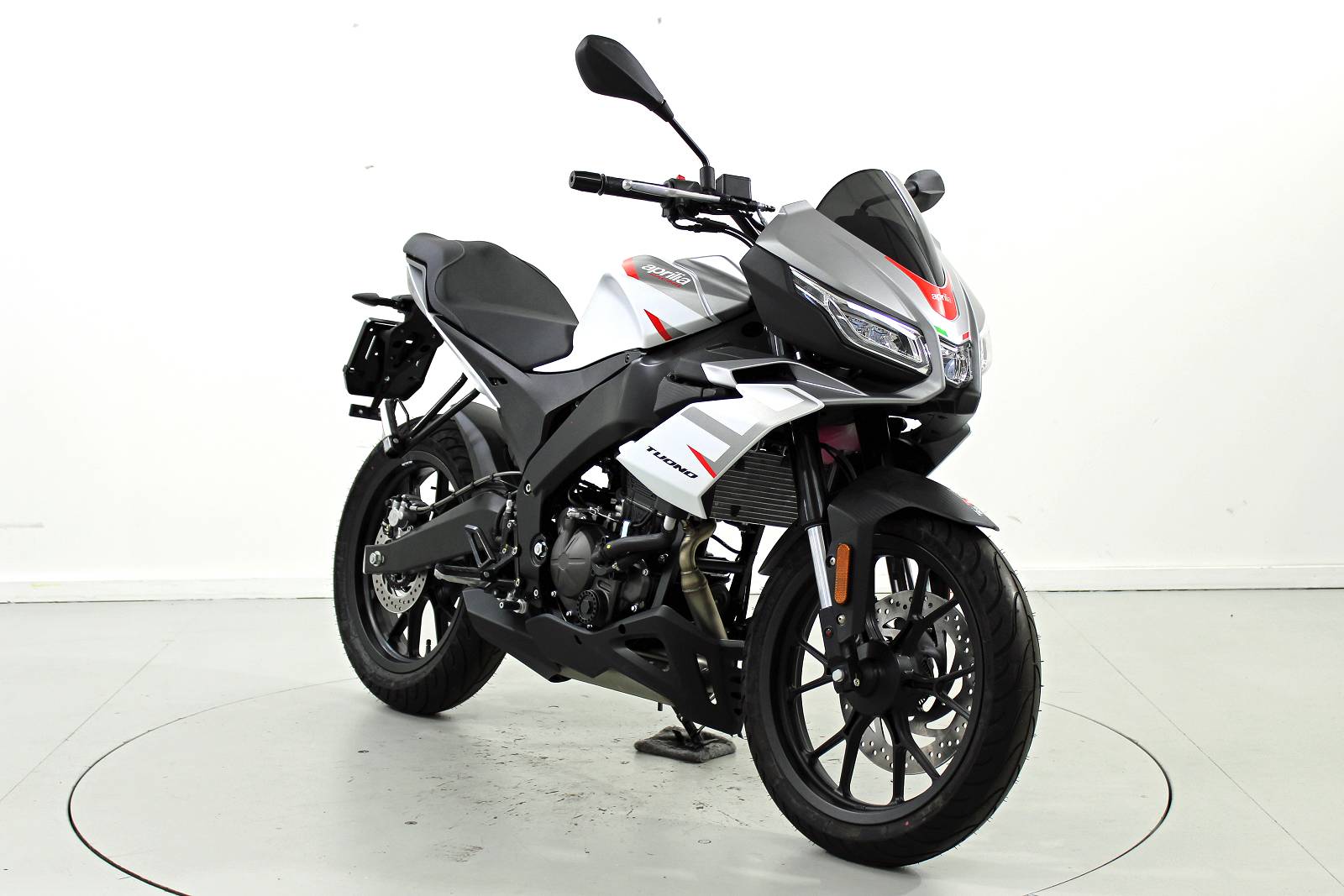 APRILIA Tuono 125 ABS-image-1