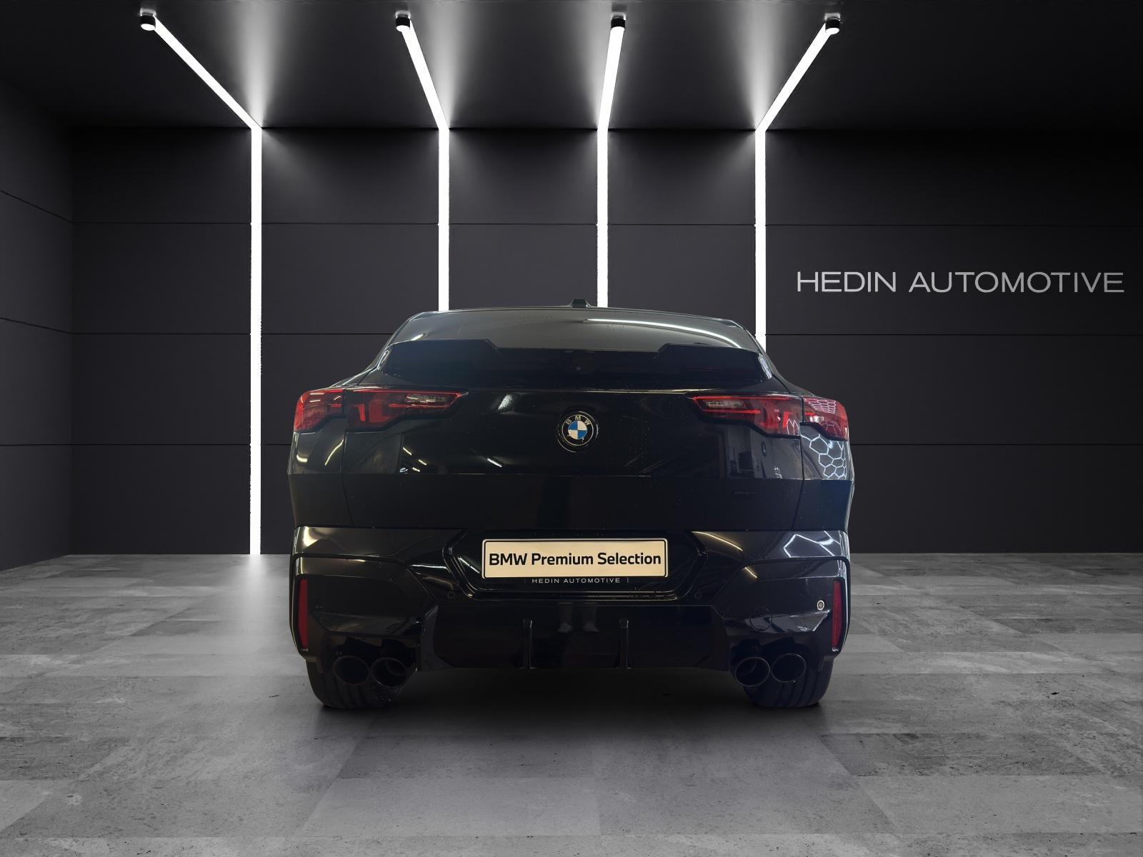 BMW X2 U10 M35i-showroom-element-3