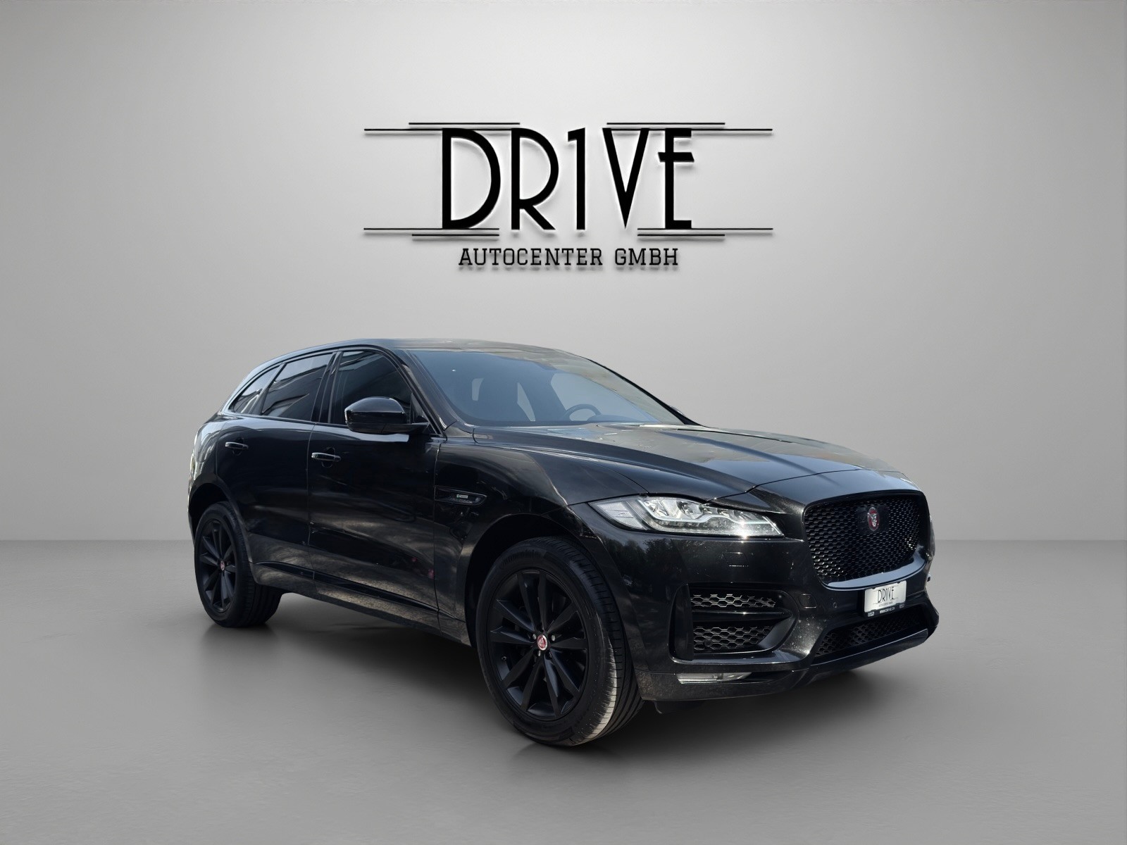 JAGUAR F-Pace 3.0 V6 Prestige AWD Automatik-showroom-element-2