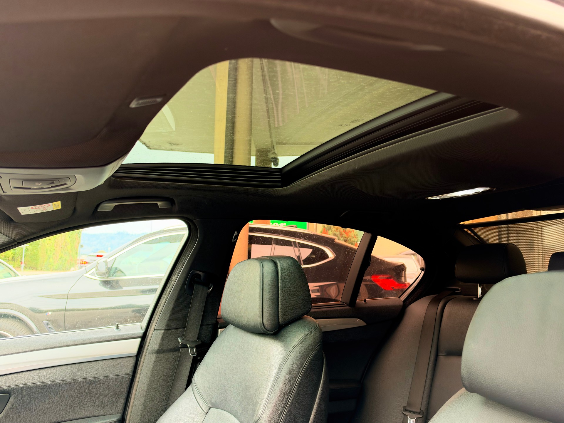 BMW M550d xDrive Steptronic-image-6