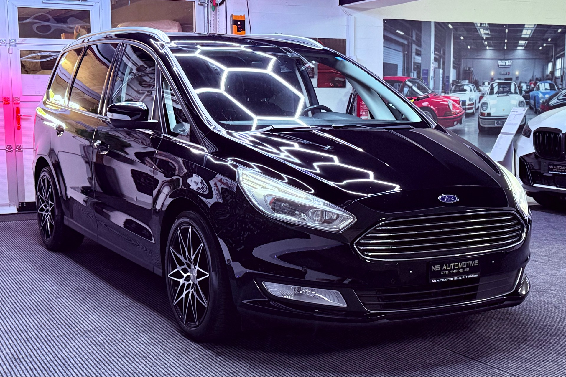 FORD Galaxy 2.0 TDCi Titanium AWD PowerShift 7 PLÄTZER-showroom-element-2