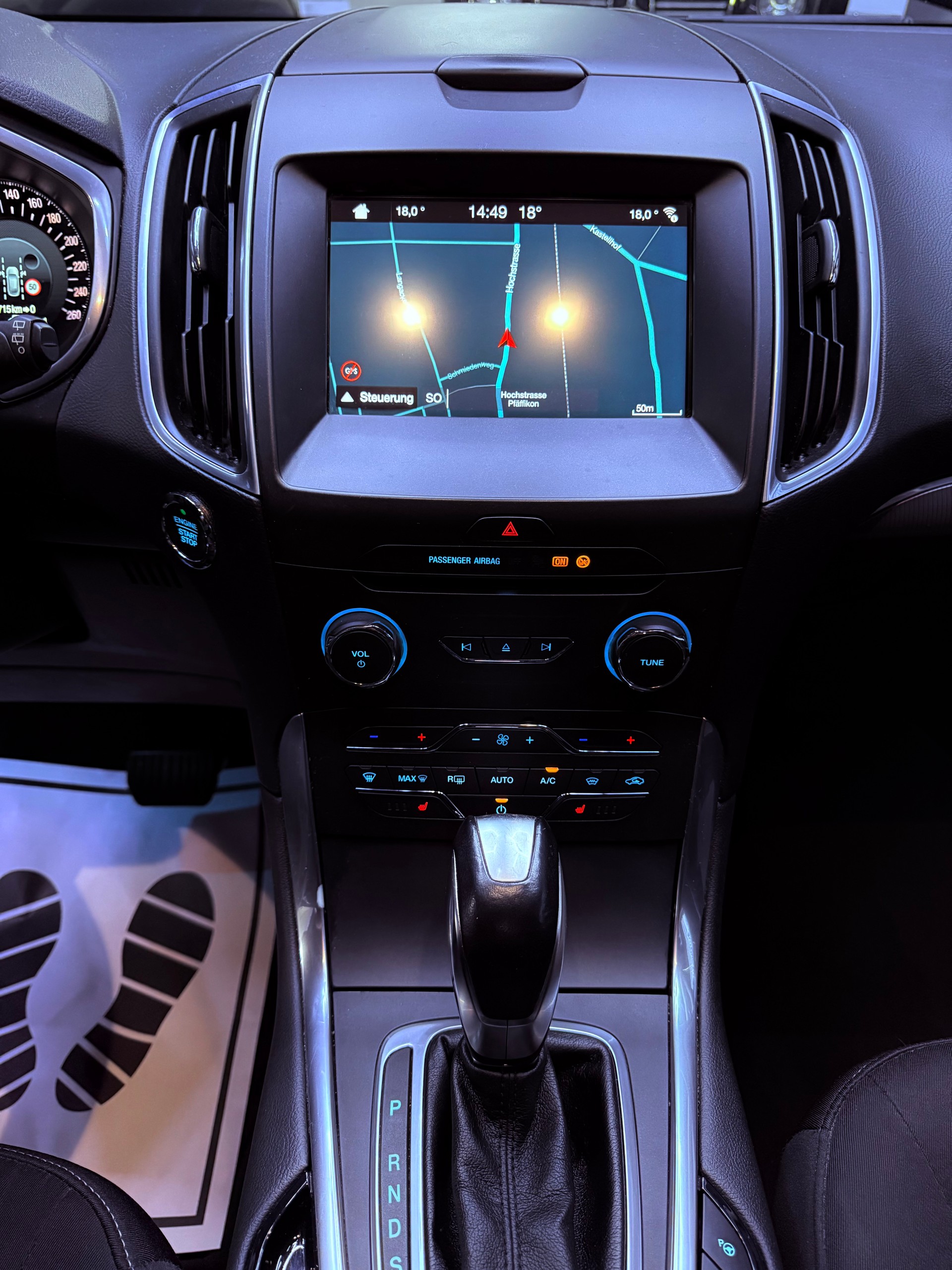 FORD Galaxy 2.0 TDCi Titanium AWD PowerShift 7 PLÄTZER-image-17