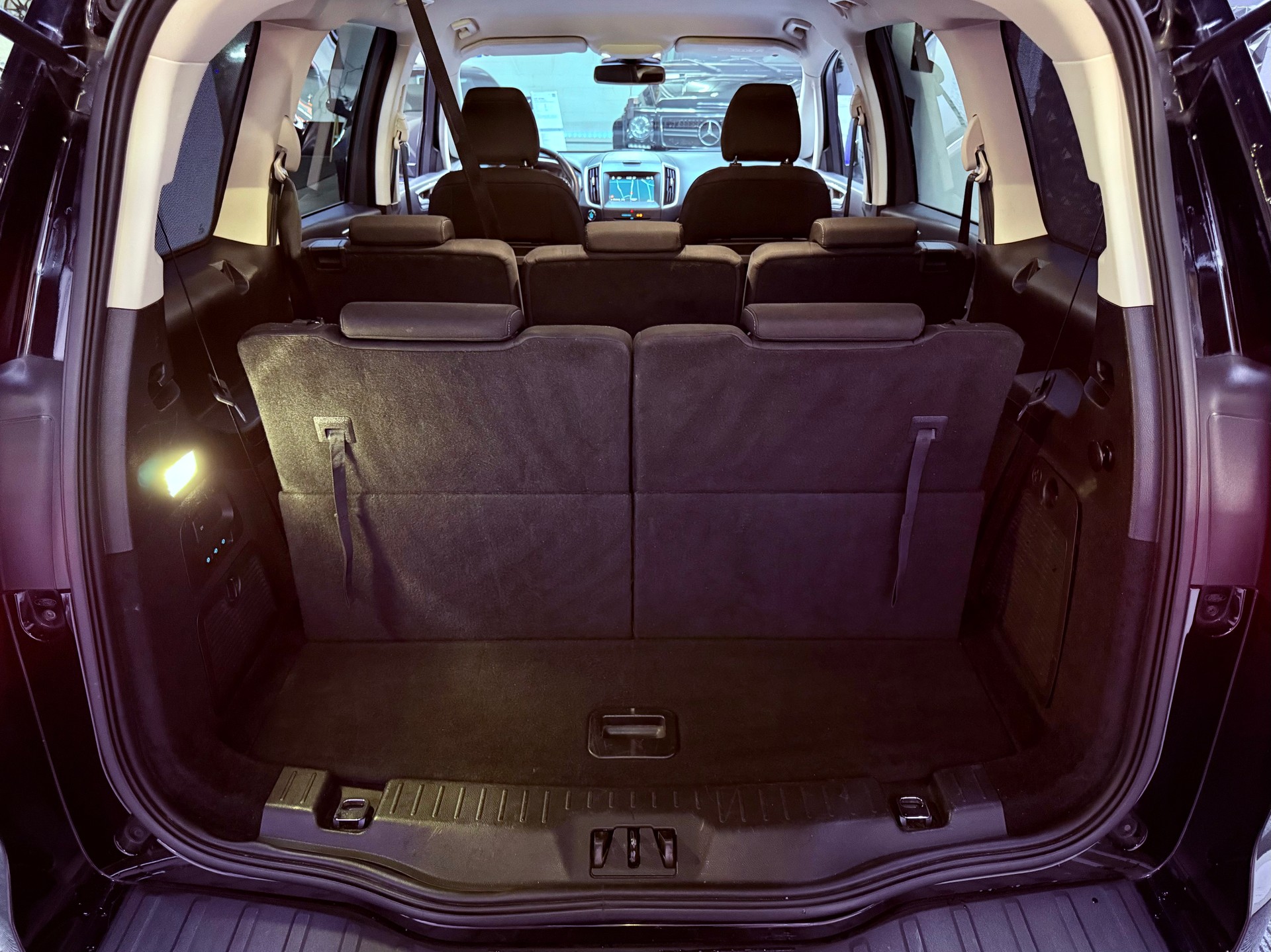 FORD Galaxy 2.0 TDCi Titanium AWD PowerShift 7 PLÄTZER-image-27