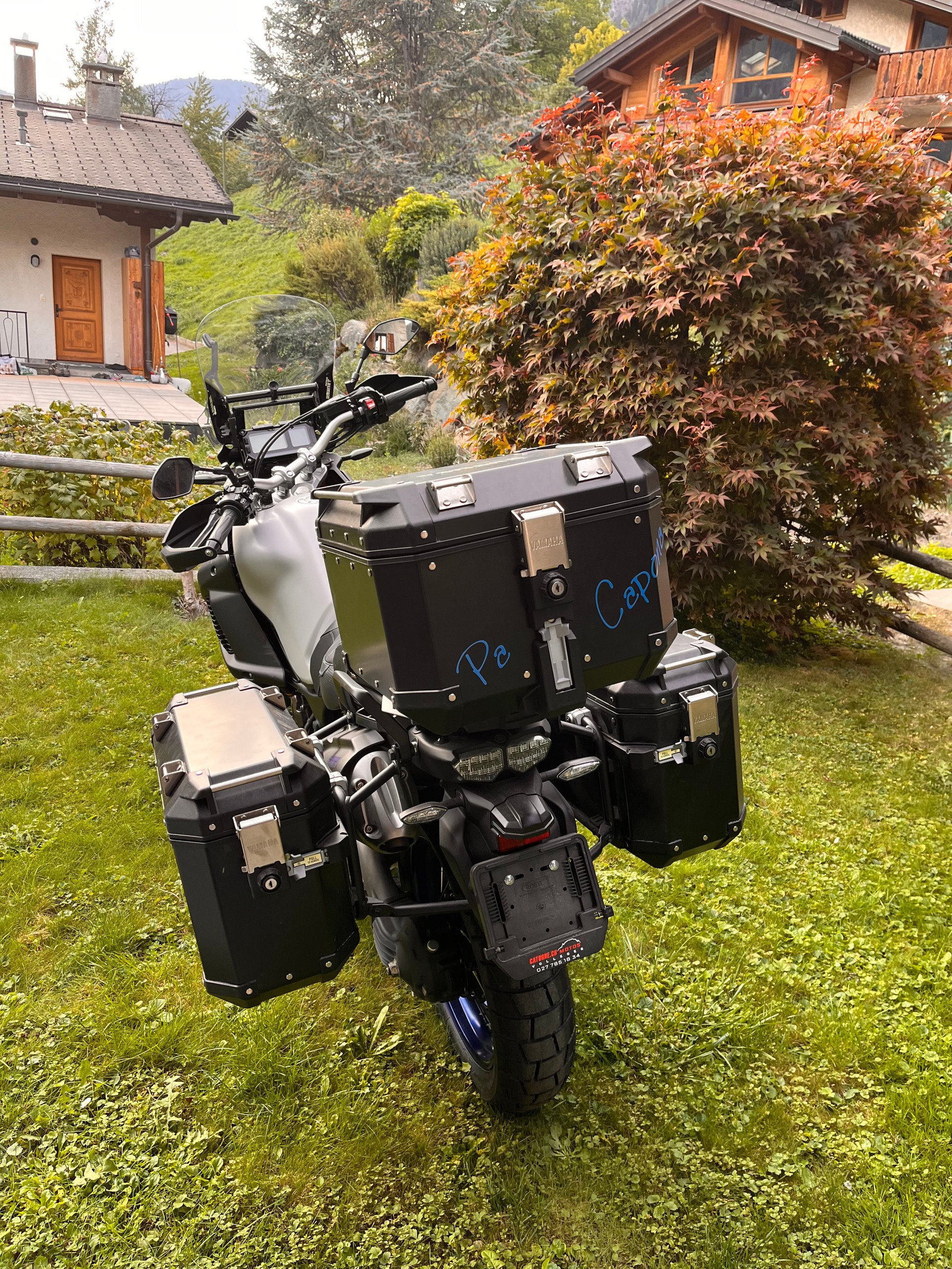 YAMAHA XT 1200 ZE Super Ténéré-image-1