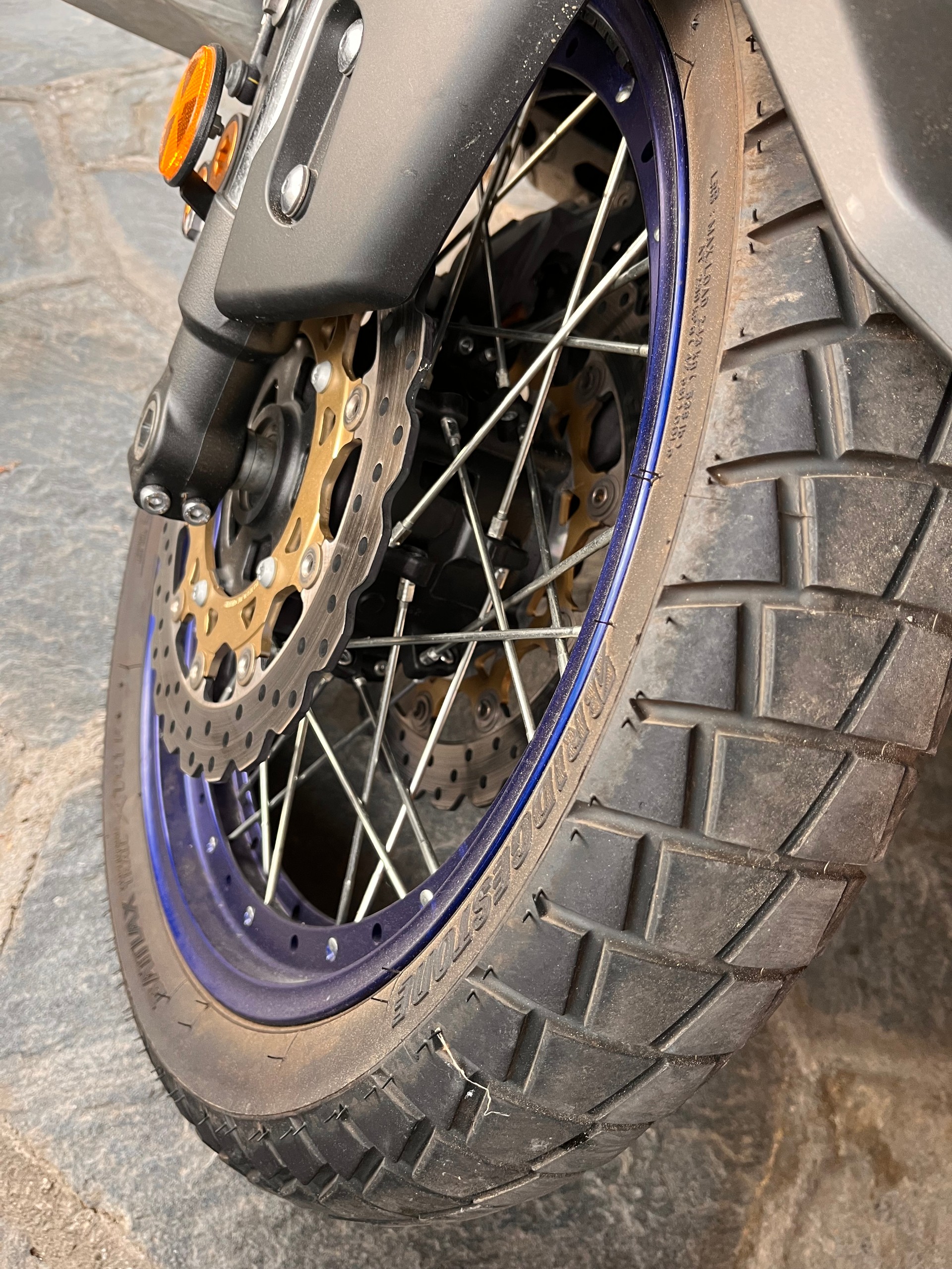 YAMAHA XT 1200 ZE Super Ténéré-image-9