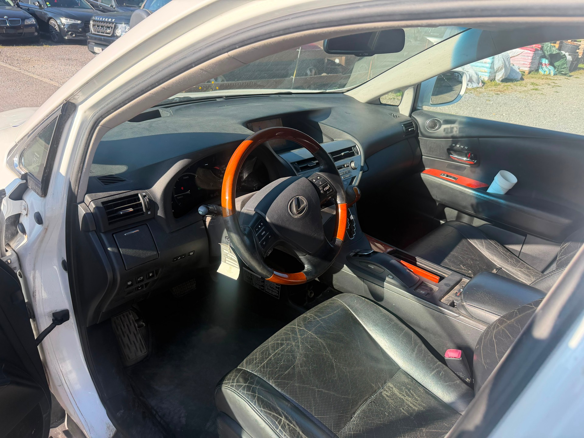 LEXUS 450 H-image-5