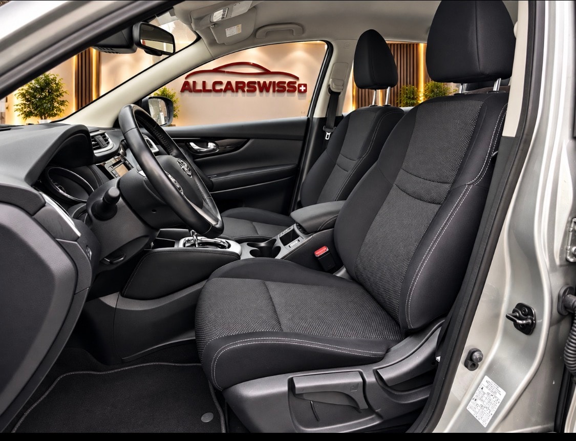 NISSAN Qashqai 1.6 dCi N-Connecta-image-7