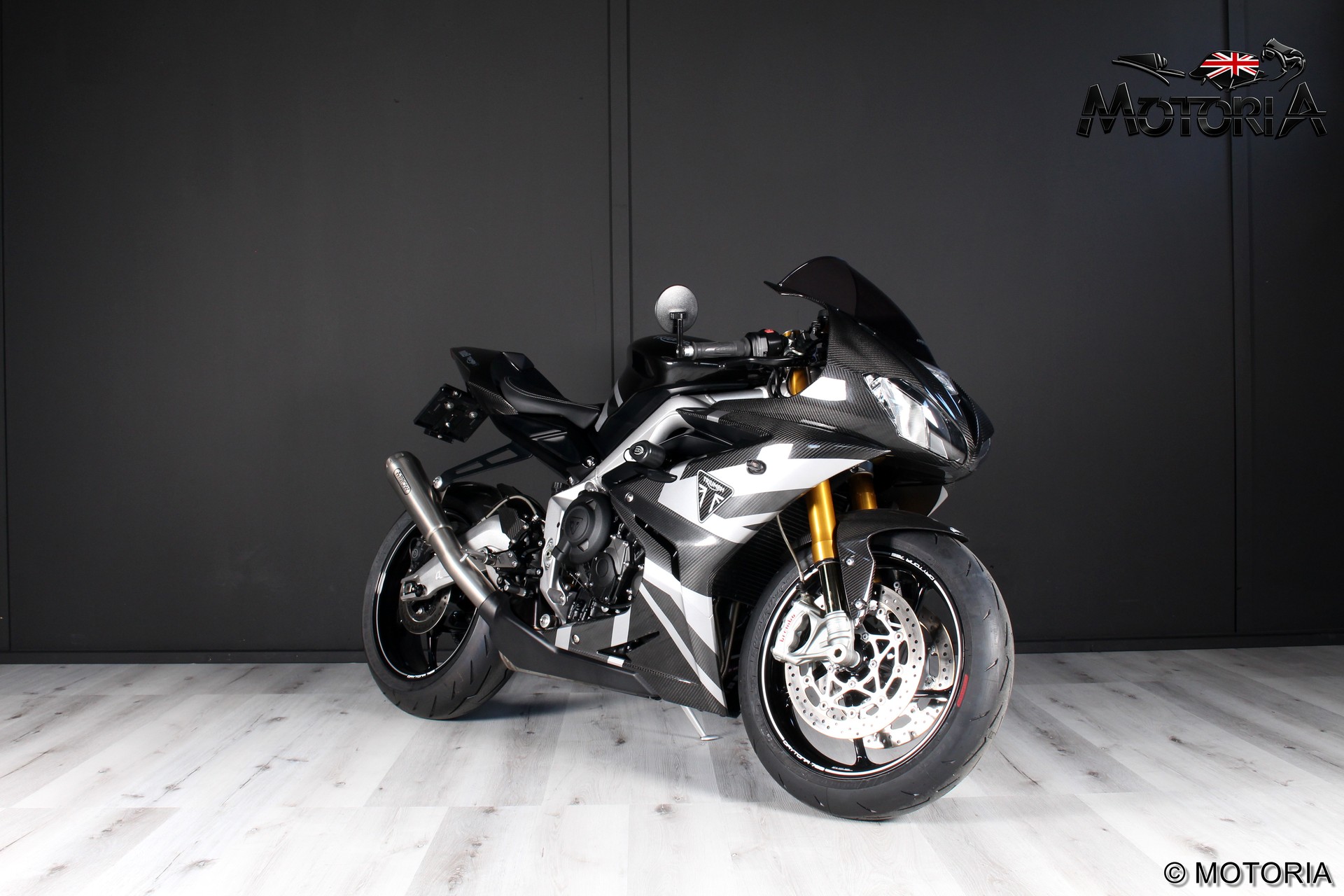 TRIUMPH Daytona 765 Moto2 (Nr.329)-image-0