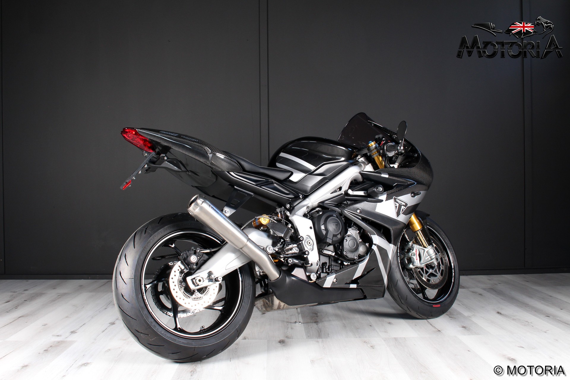TRIUMPH Daytona 765 Moto2 (Nr.329)-image-2